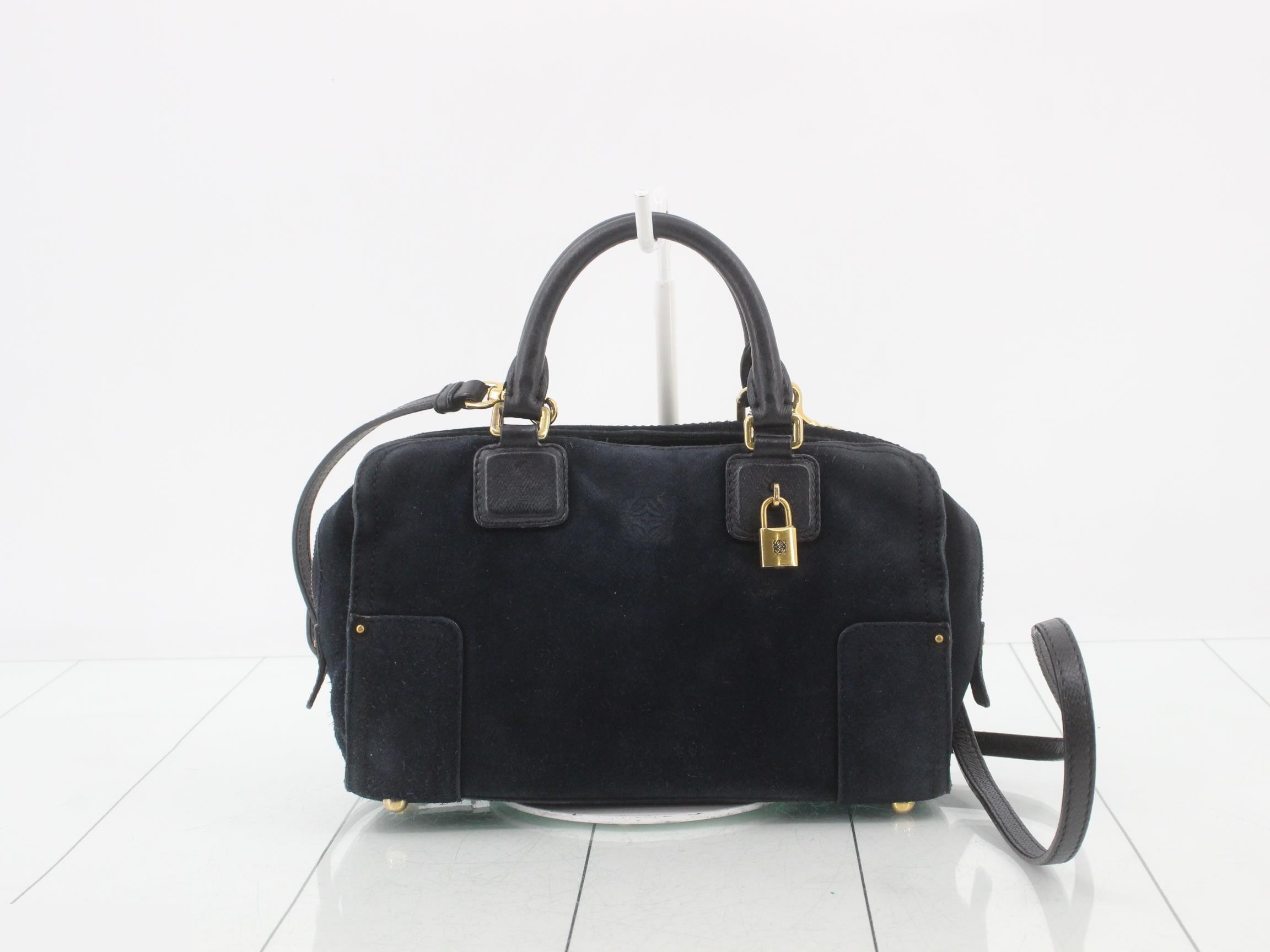 Amazona 23 Suede Handbag