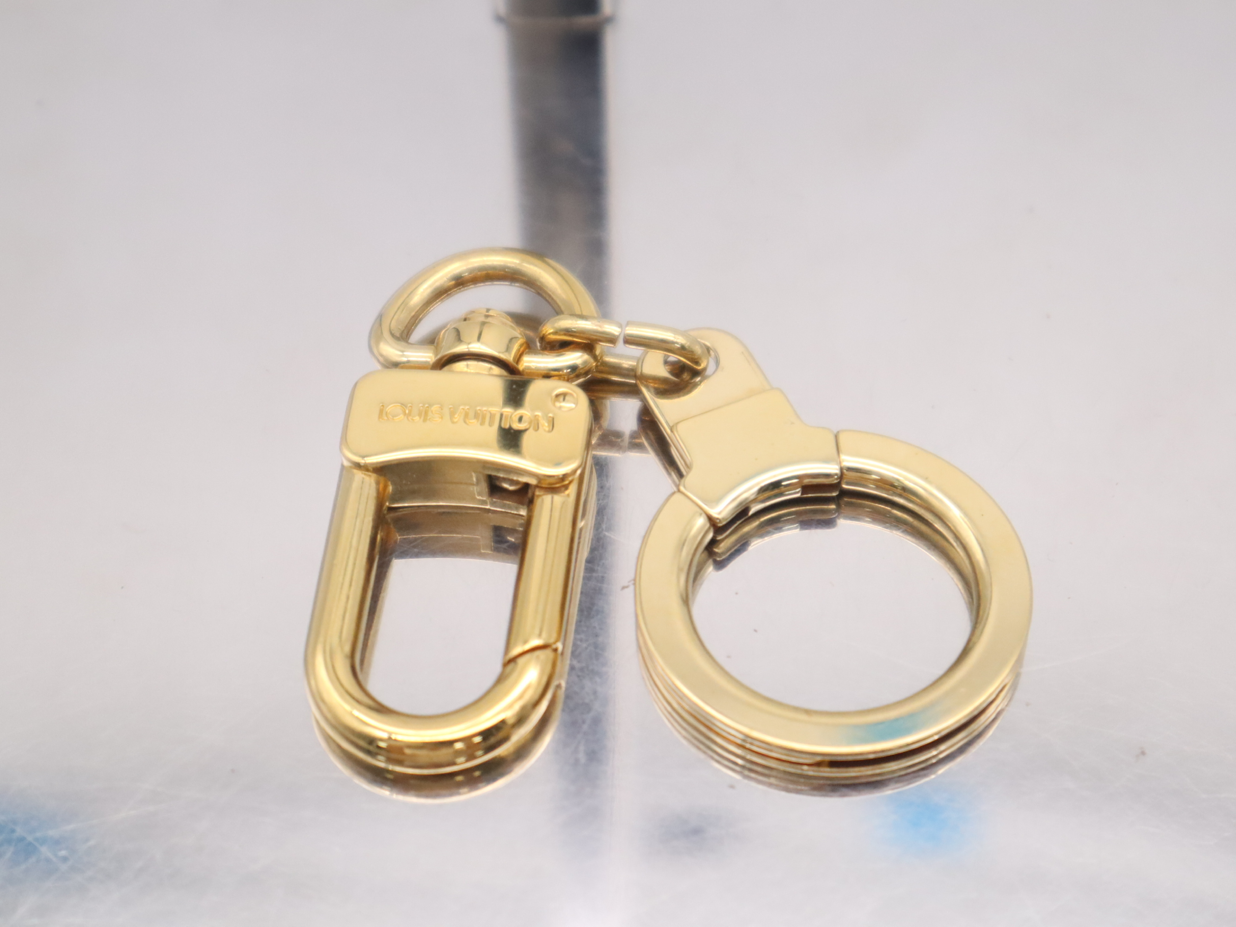 M62694 Plated Ankle Key Case