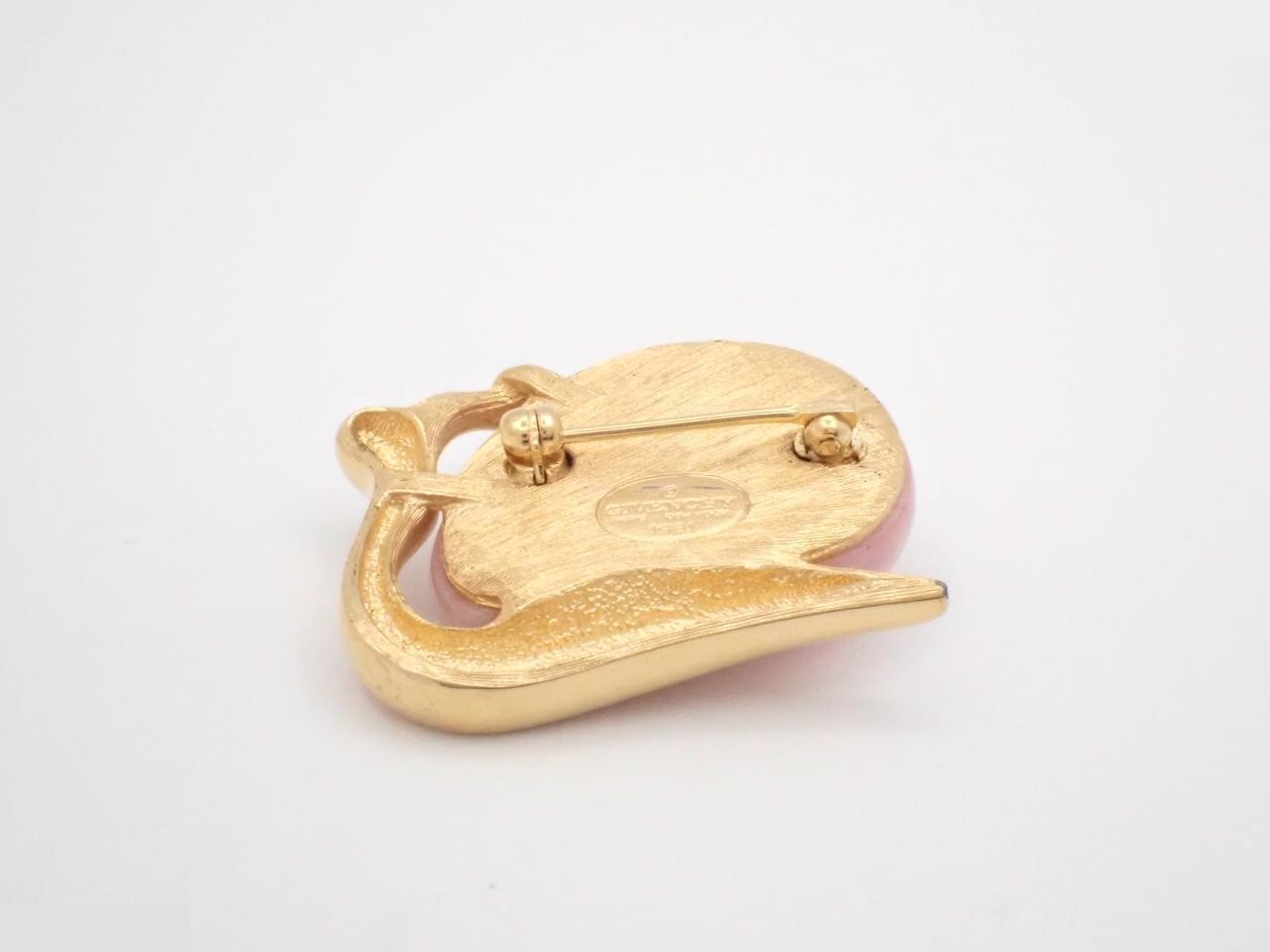 Other lines: Precious metals and brooches — view 2