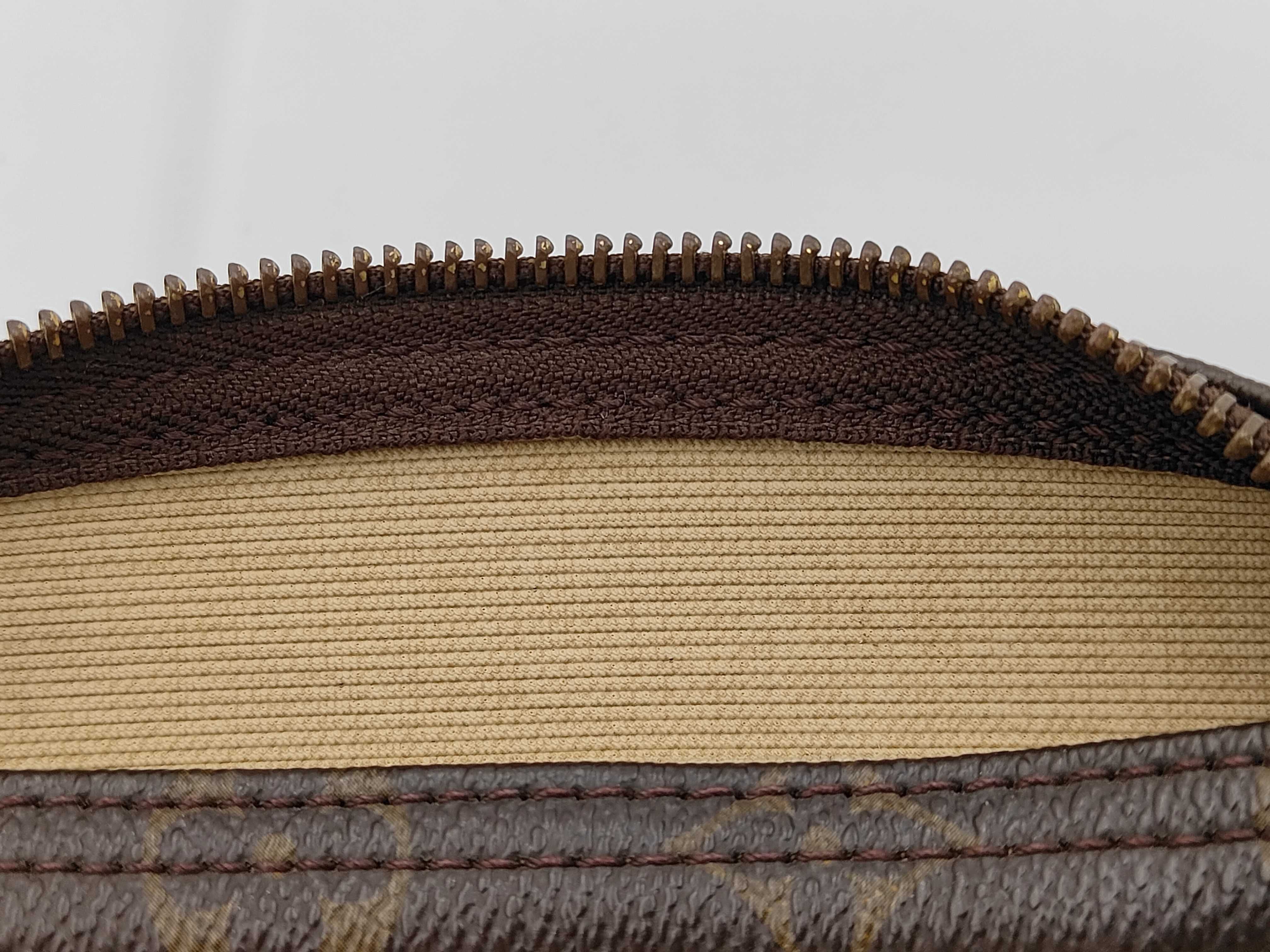 Monogram Louis Vuitton Bag Shoulder Bag — view 12