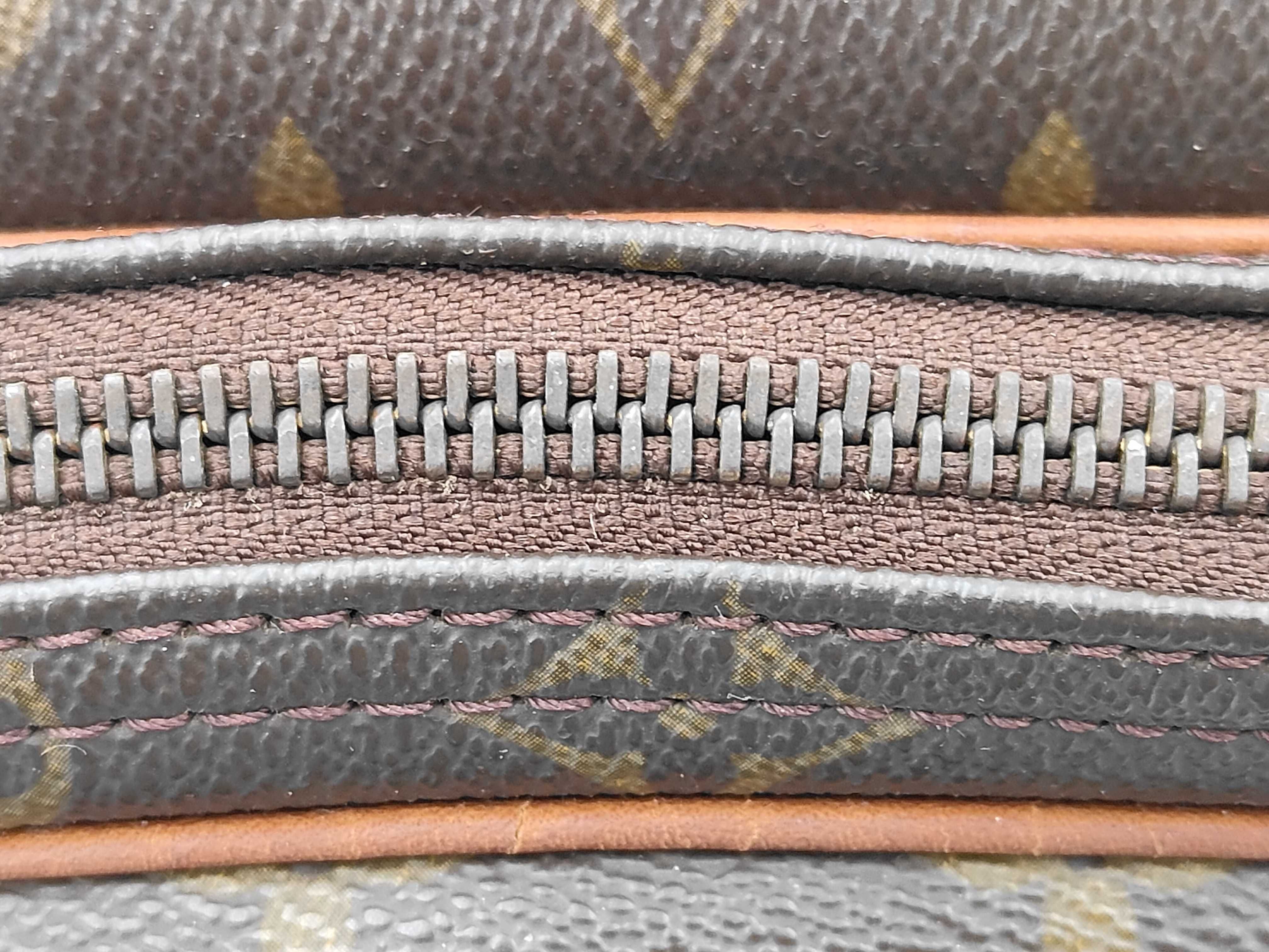Monogram Louis Vuitton Bag Shoulder Bag — view 8