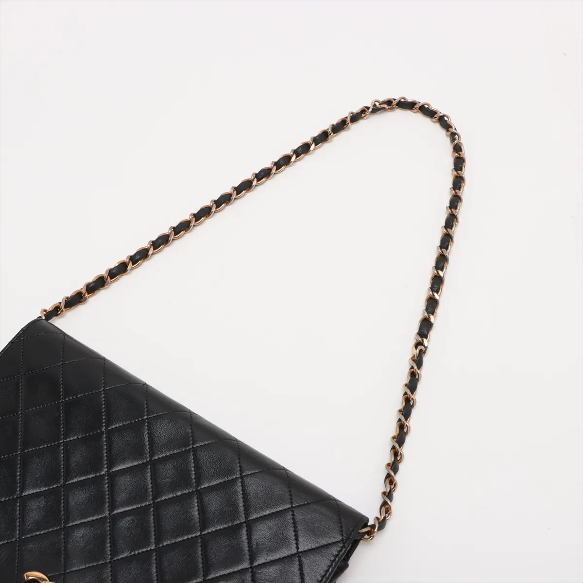 Matelasse Lambskin Chain Shoulder Bag Push Lock Black Gold Hardware 5661960 5th Series — view 5