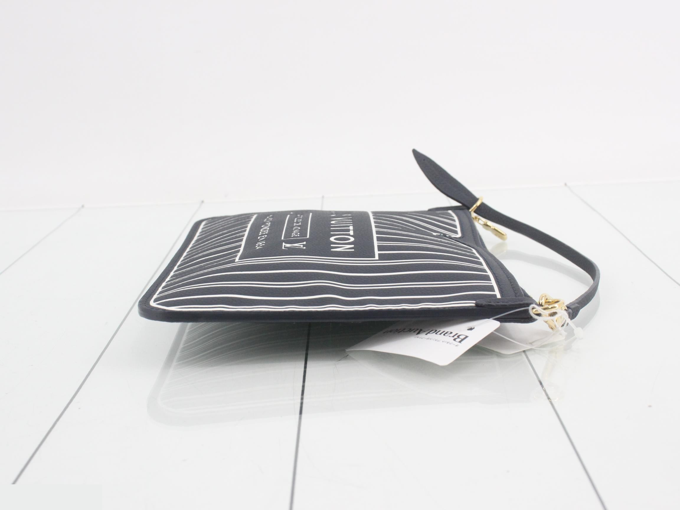 Neverfull Inside Out MM Pouch — view 3