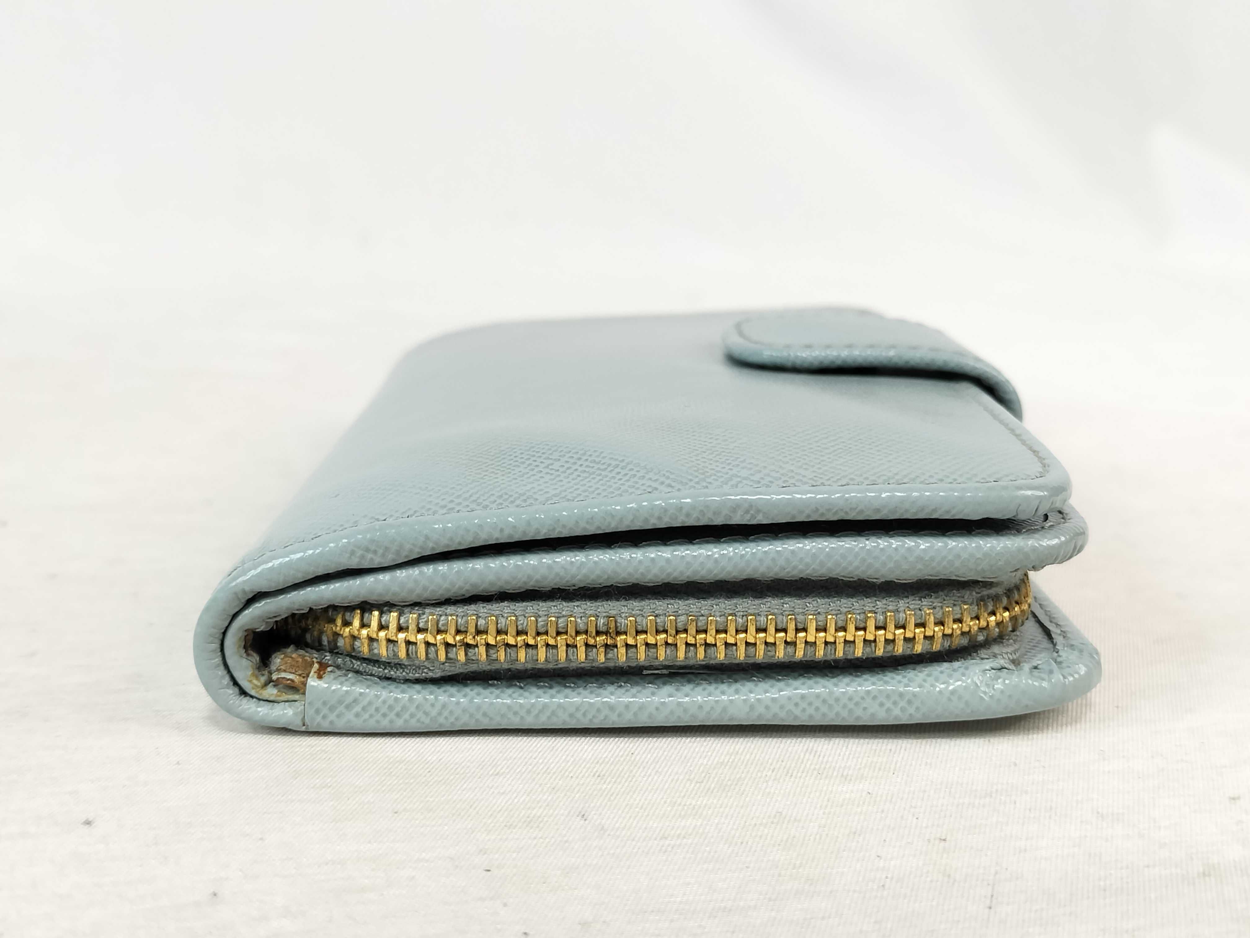 wallet — view 5