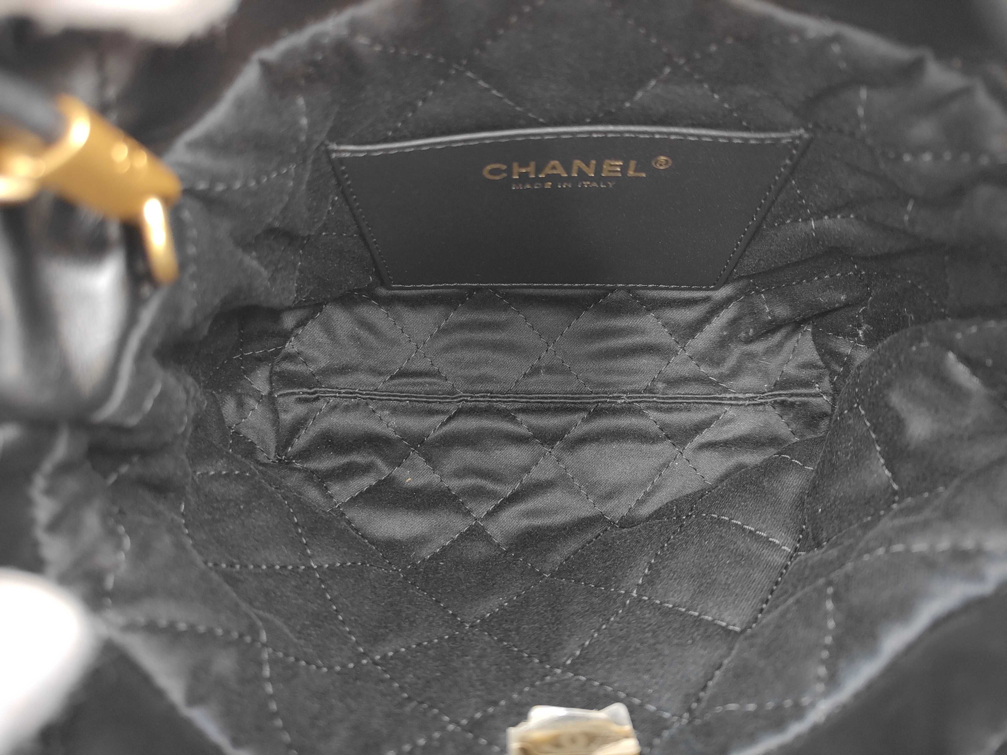 22 Mini Random Serial Number Calfskin Black Gold Bag — view 8