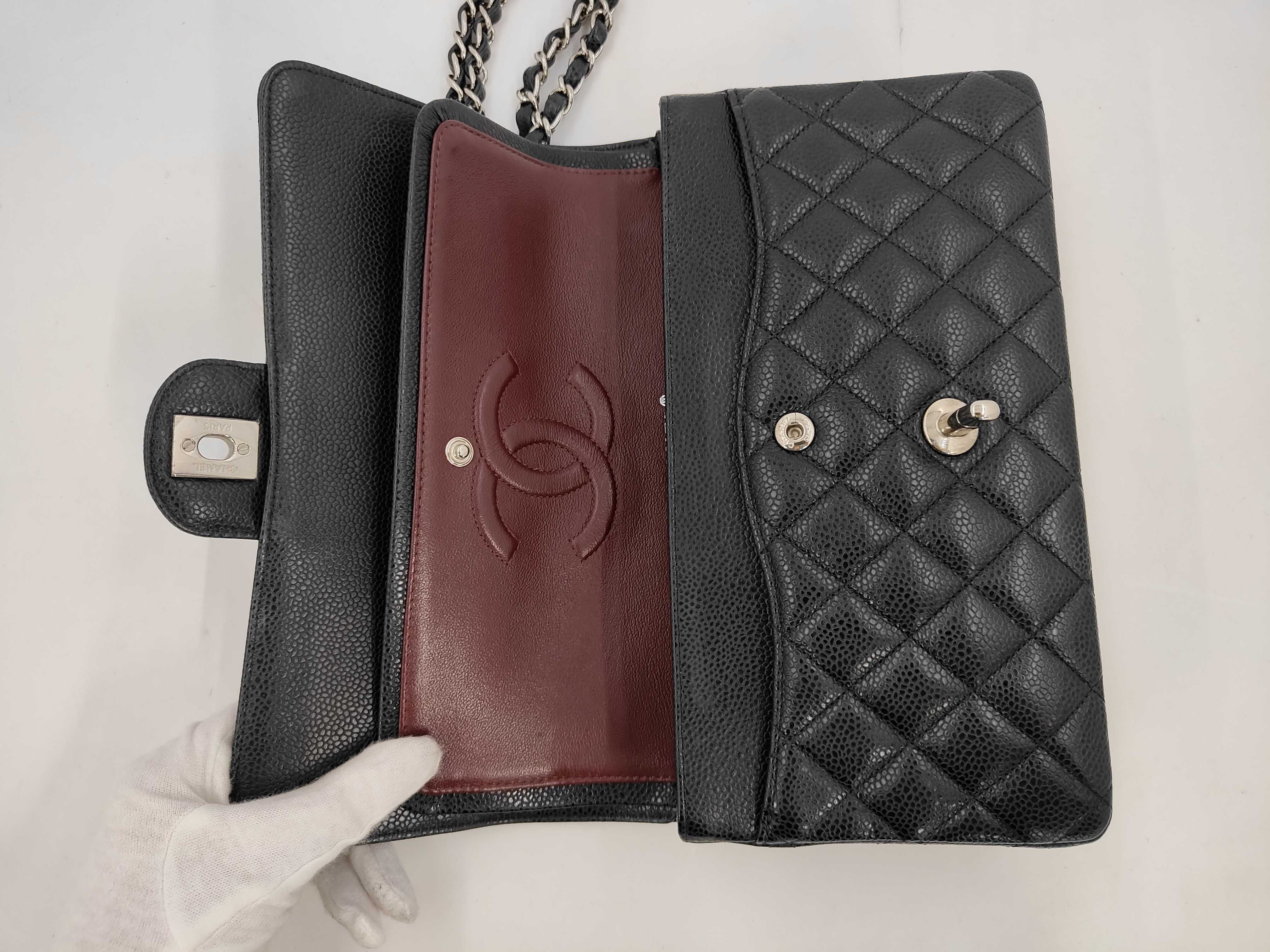 Matelassé 25 Double Flap Double Chain Caviar Shoulder Bag — view 9