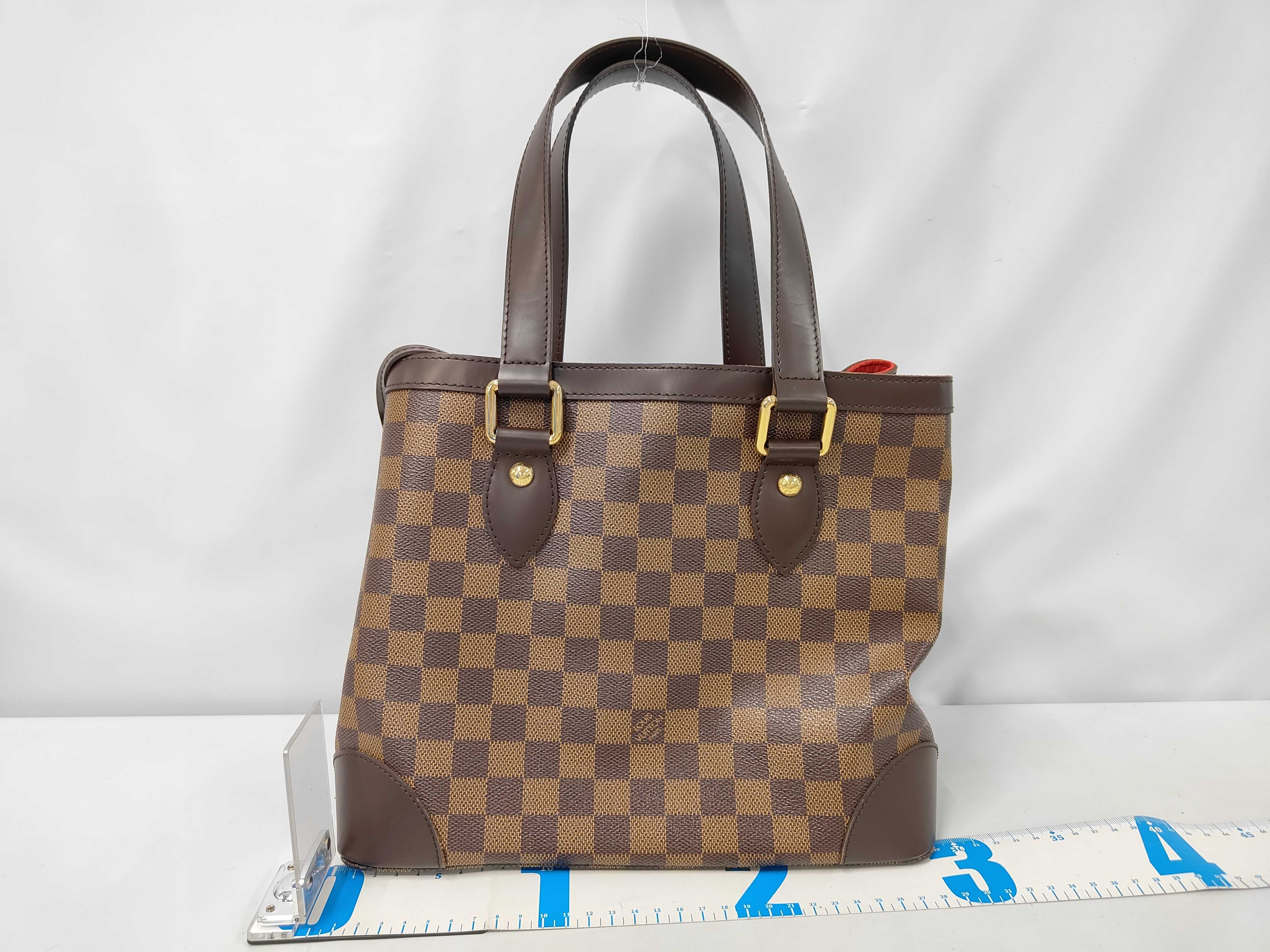 LV Damier AR0146 Handbag — view 2