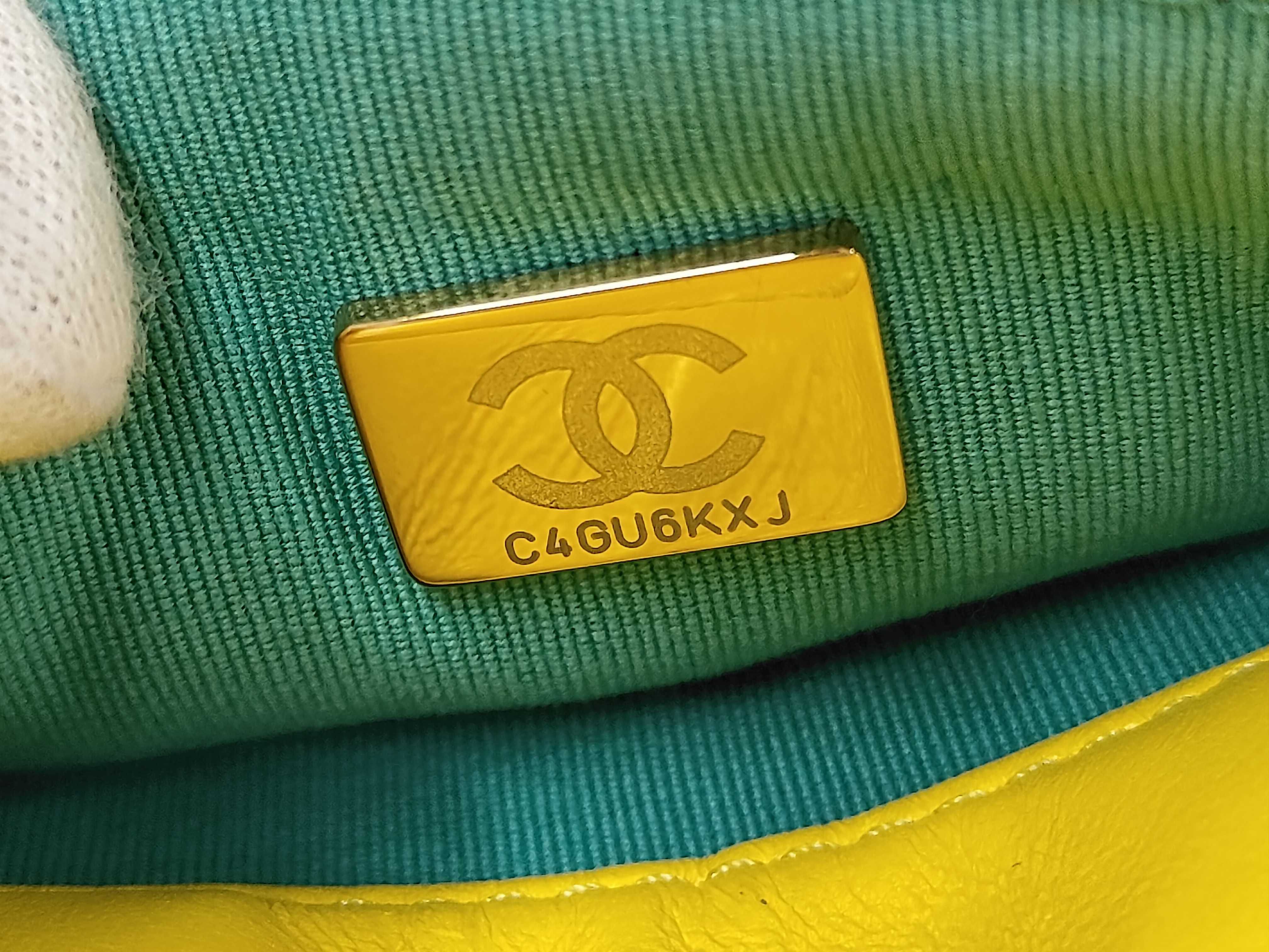 shoulder bag — view 12