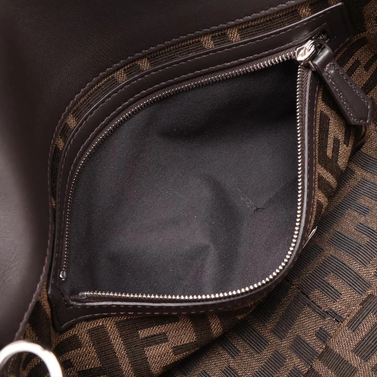 Zucca 8BR600 Canvas x Leather Shoulder Bag Brown — view 8