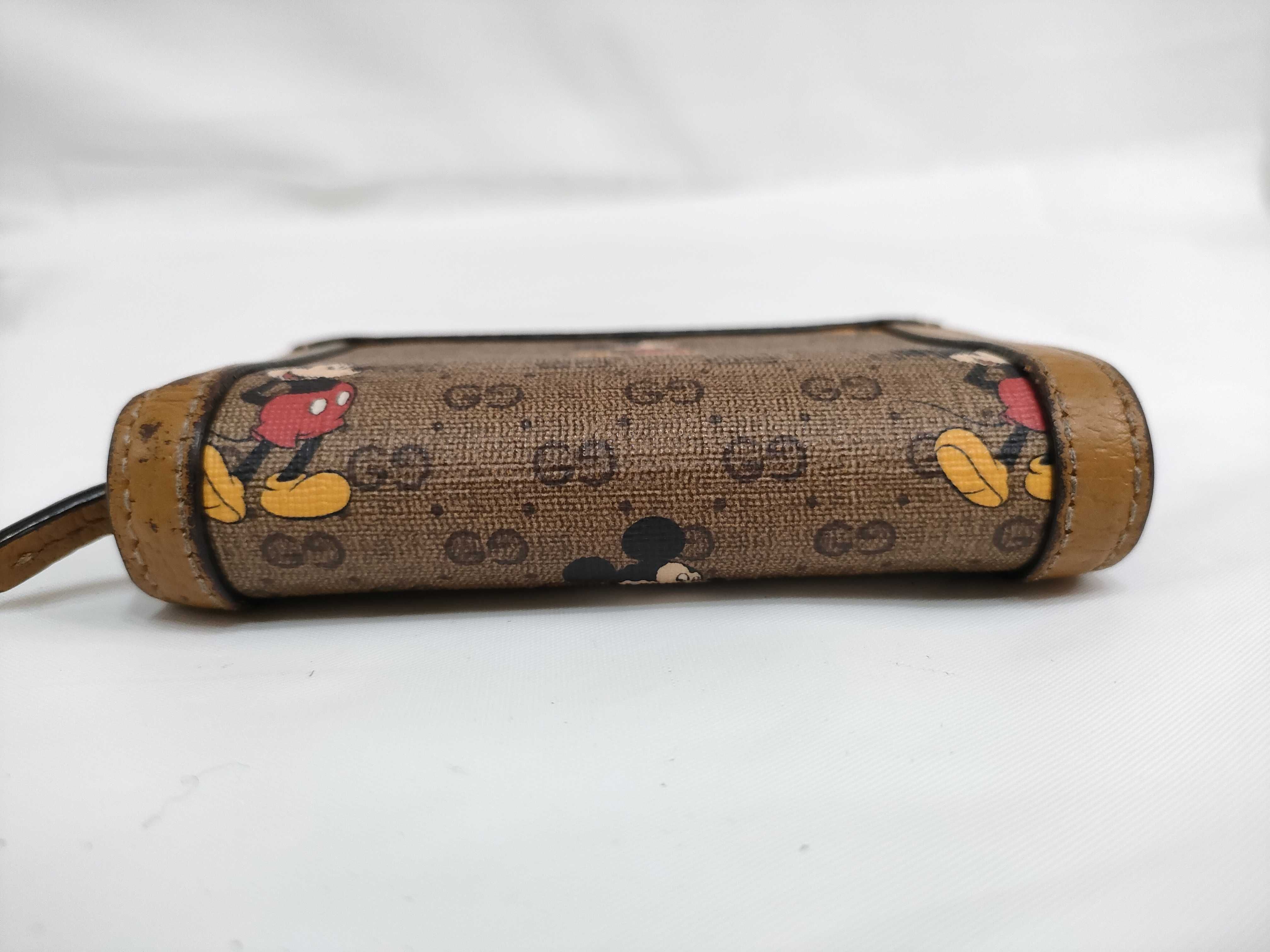 Disney Wallet — view 5