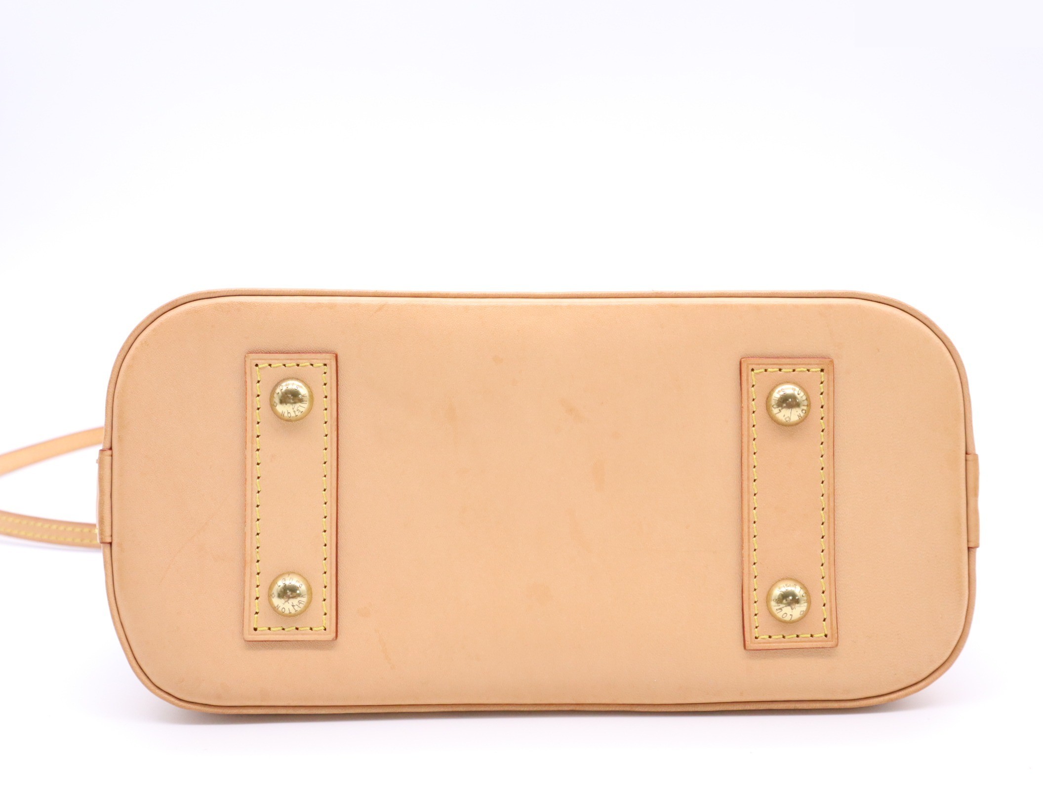 Alma BB (Shoulder strap, padlock, 2 keys, clochette, and dust bag included) — view 4