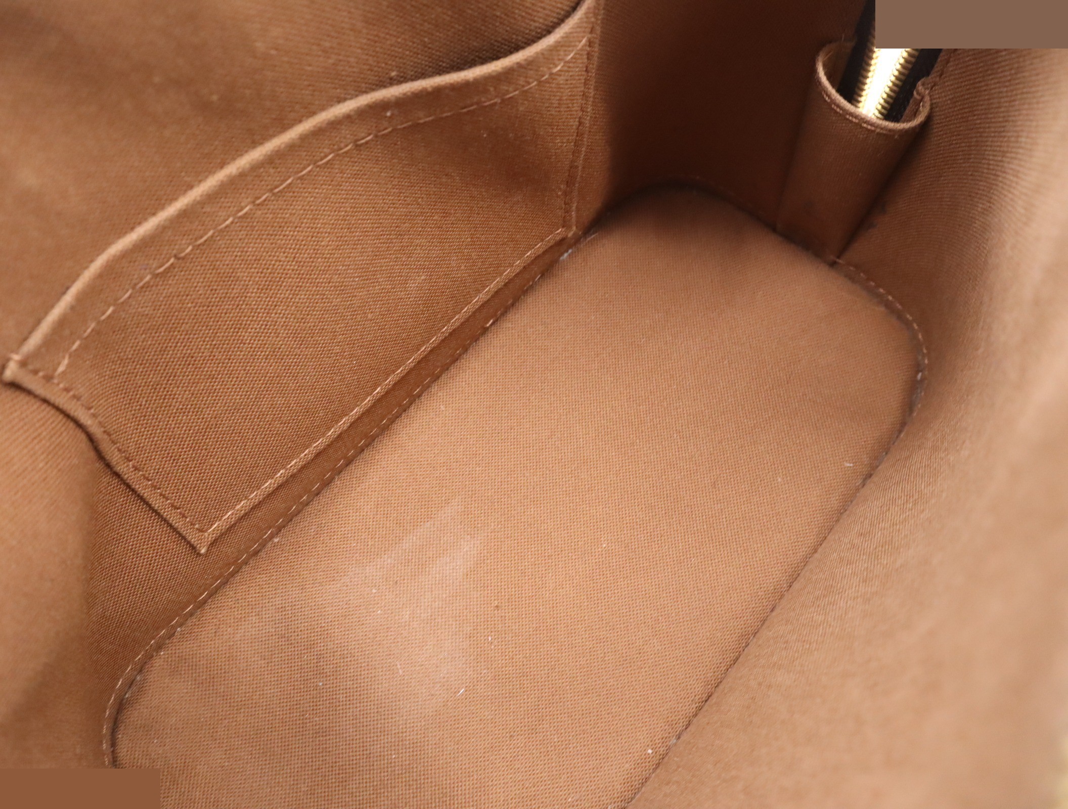 Alma BB (Shoulder strap, padlock, 2 keys, clochette, and dust bag included) — view 8