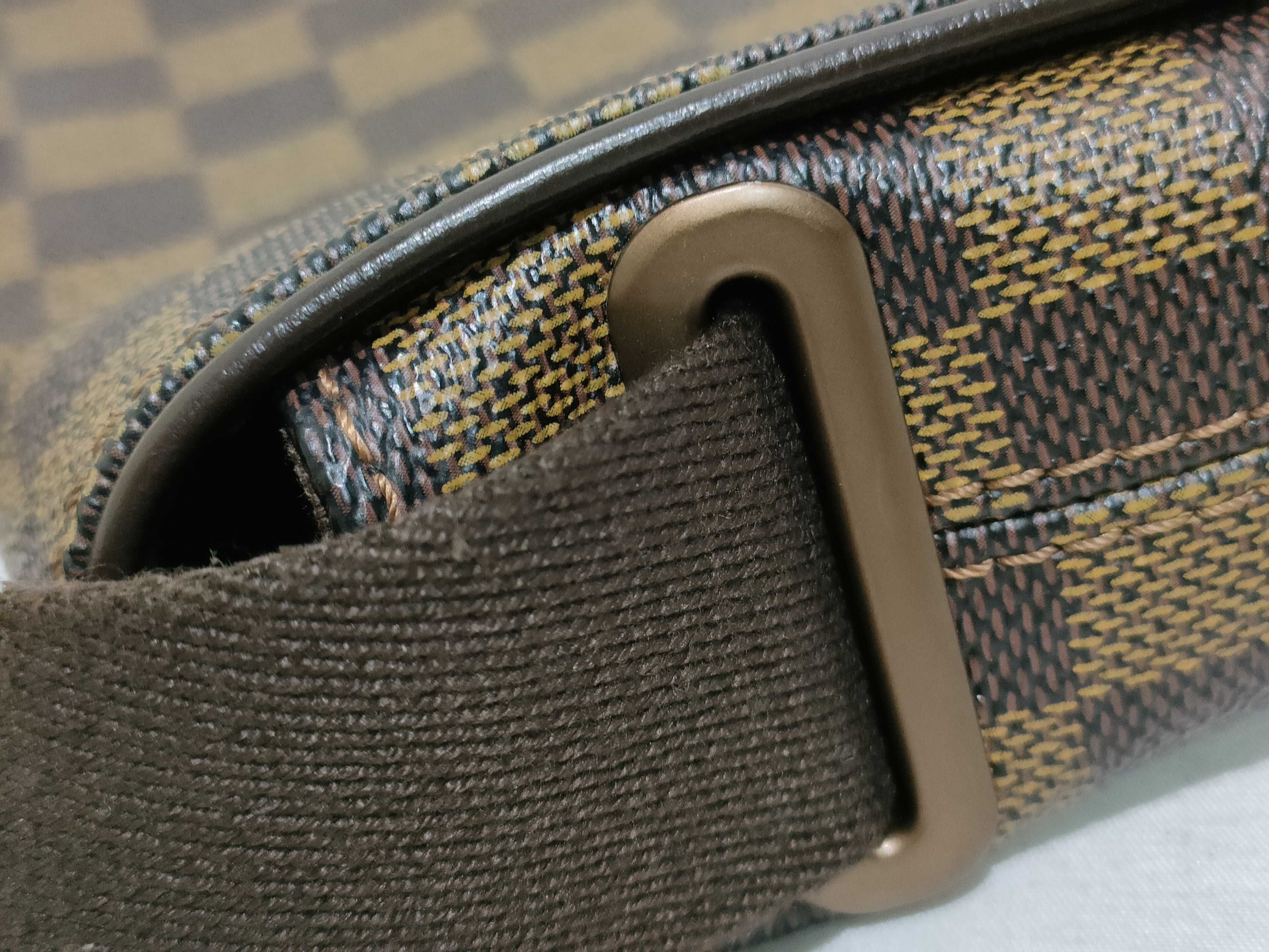 Damier Louis Vuitton Damier Shoulder Bag — view 5
