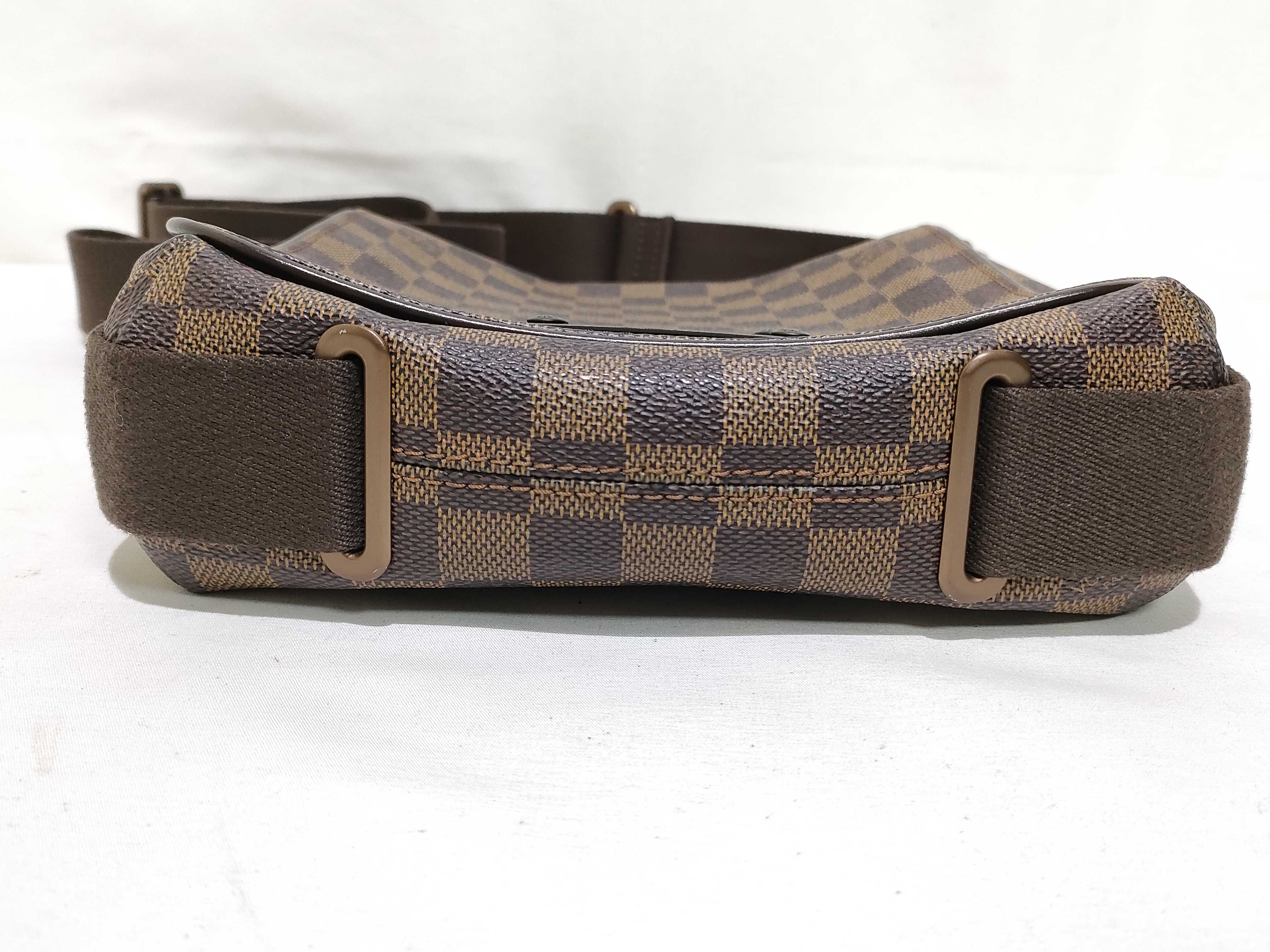 Damier Louis Vuitton Damier Shoulder Bag — view 7