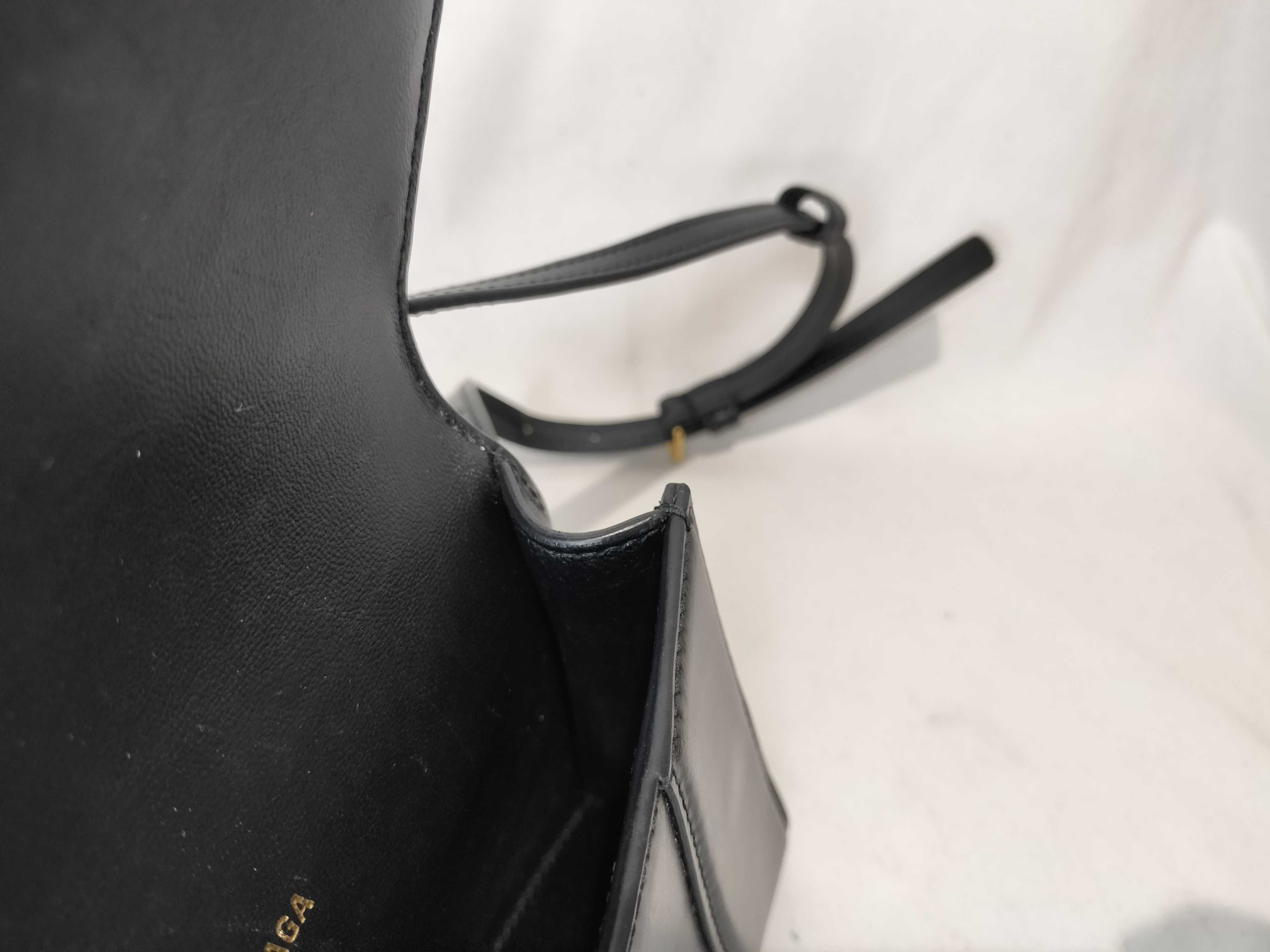 Hourglass Black Shoulder Bag — view 12