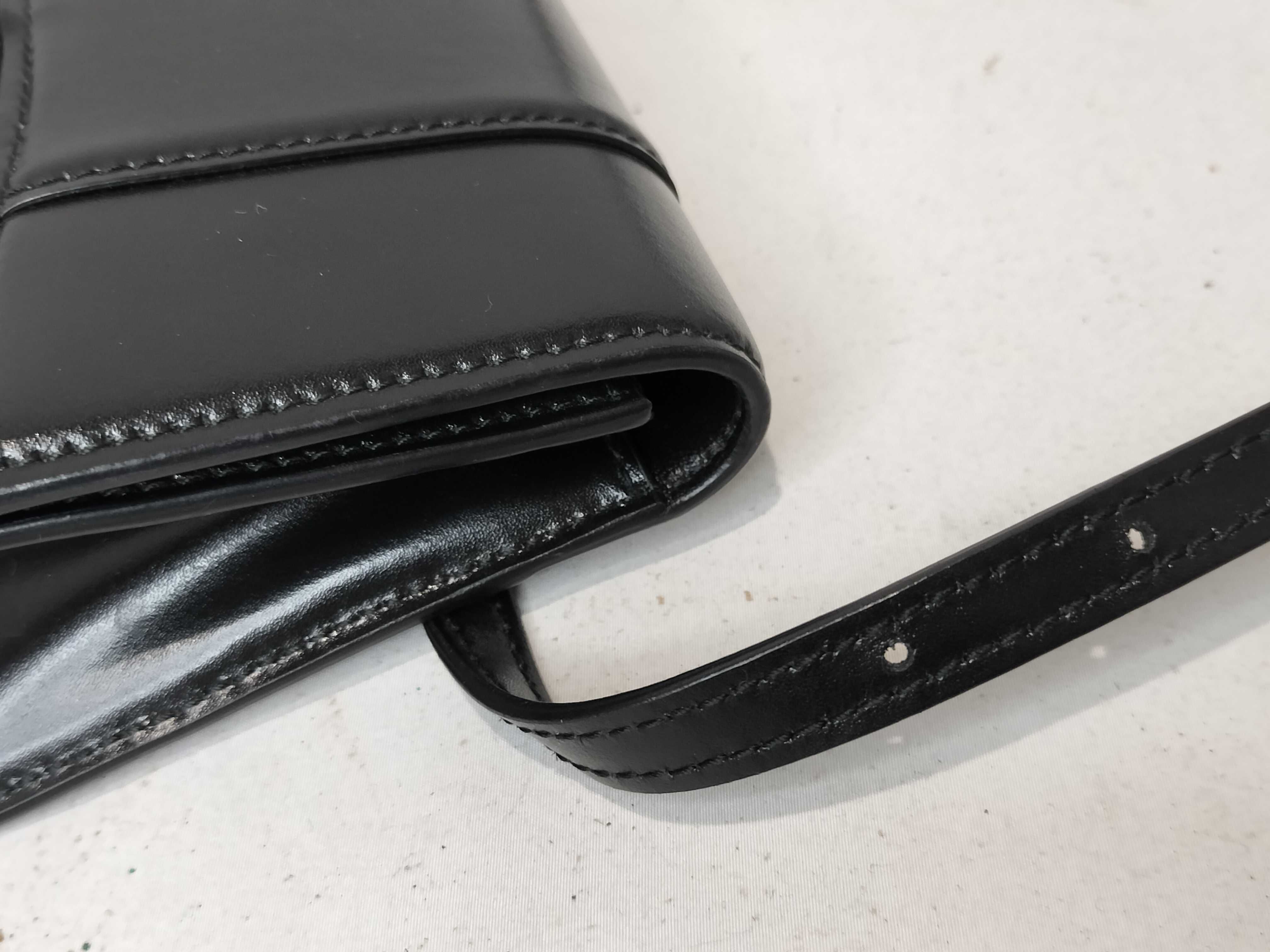 Hourglass Black Shoulder Bag — view 6