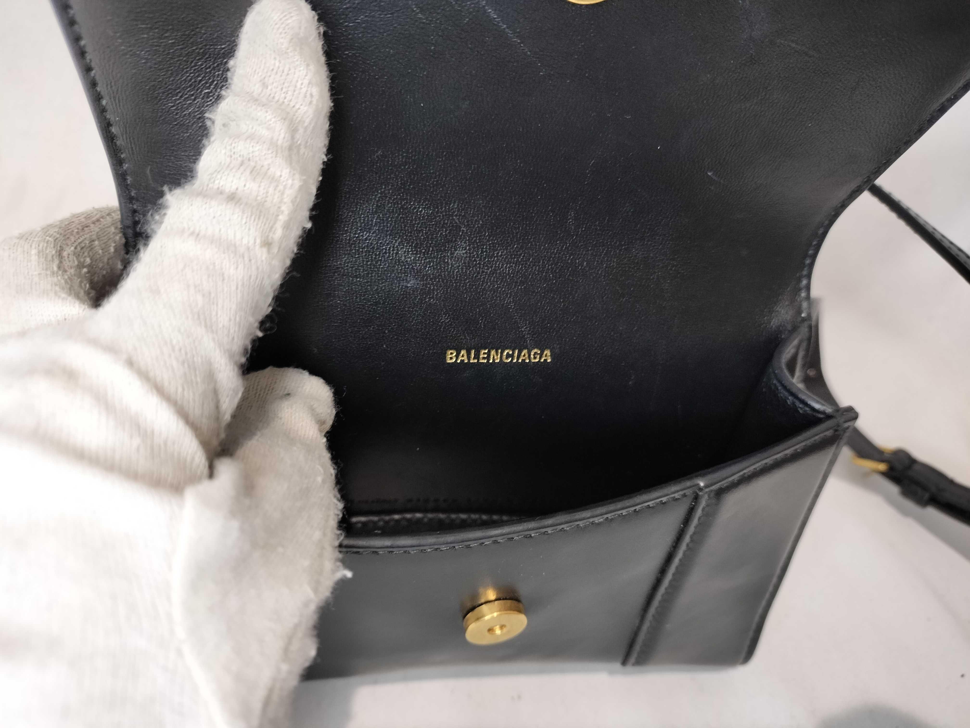 Hourglass Black Shoulder Bag — view 10