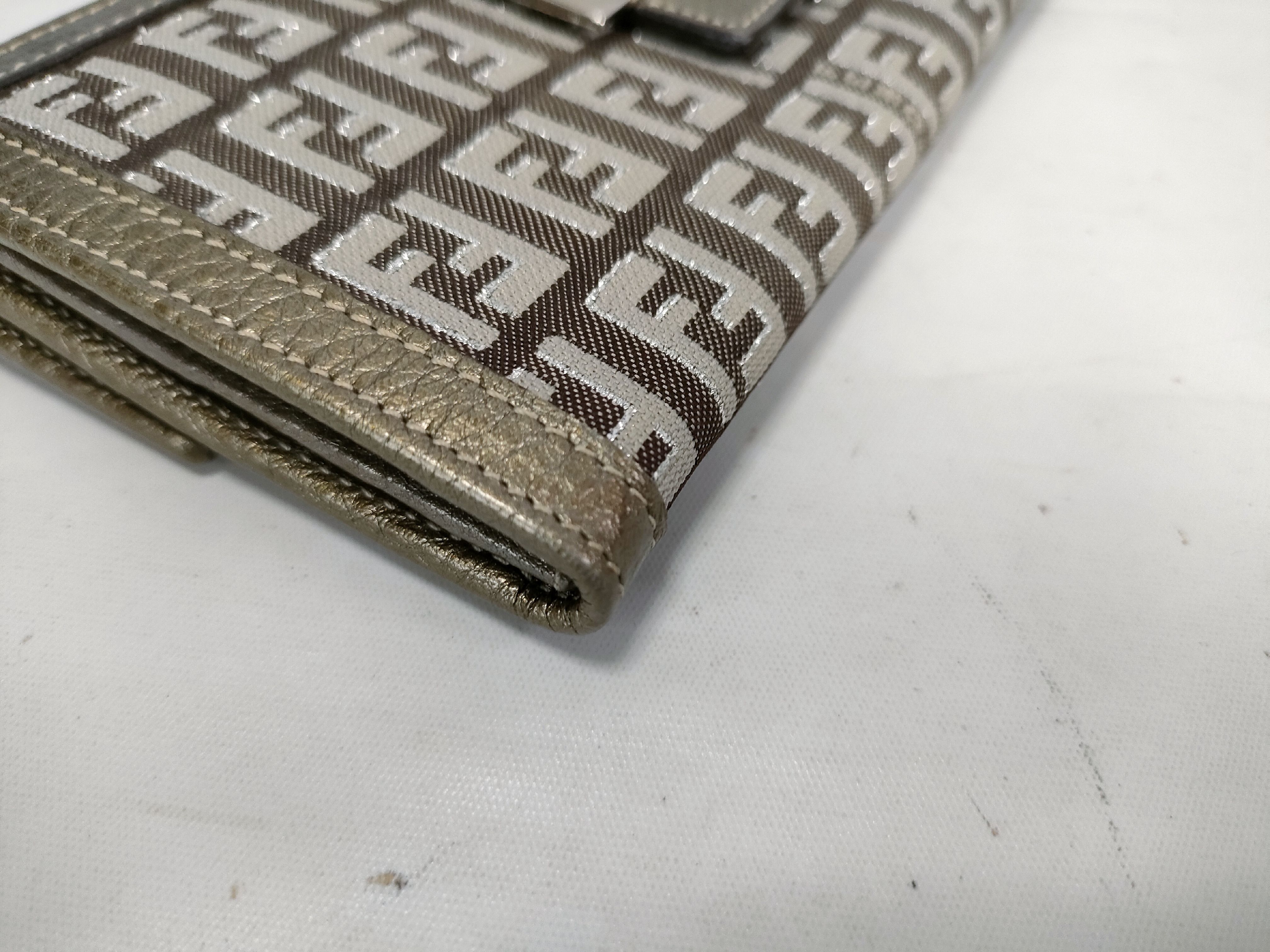 Mamma Zucca Long Wallet, Double-Opening, Double Snap Closure, 8M0032, Gray — view 3
