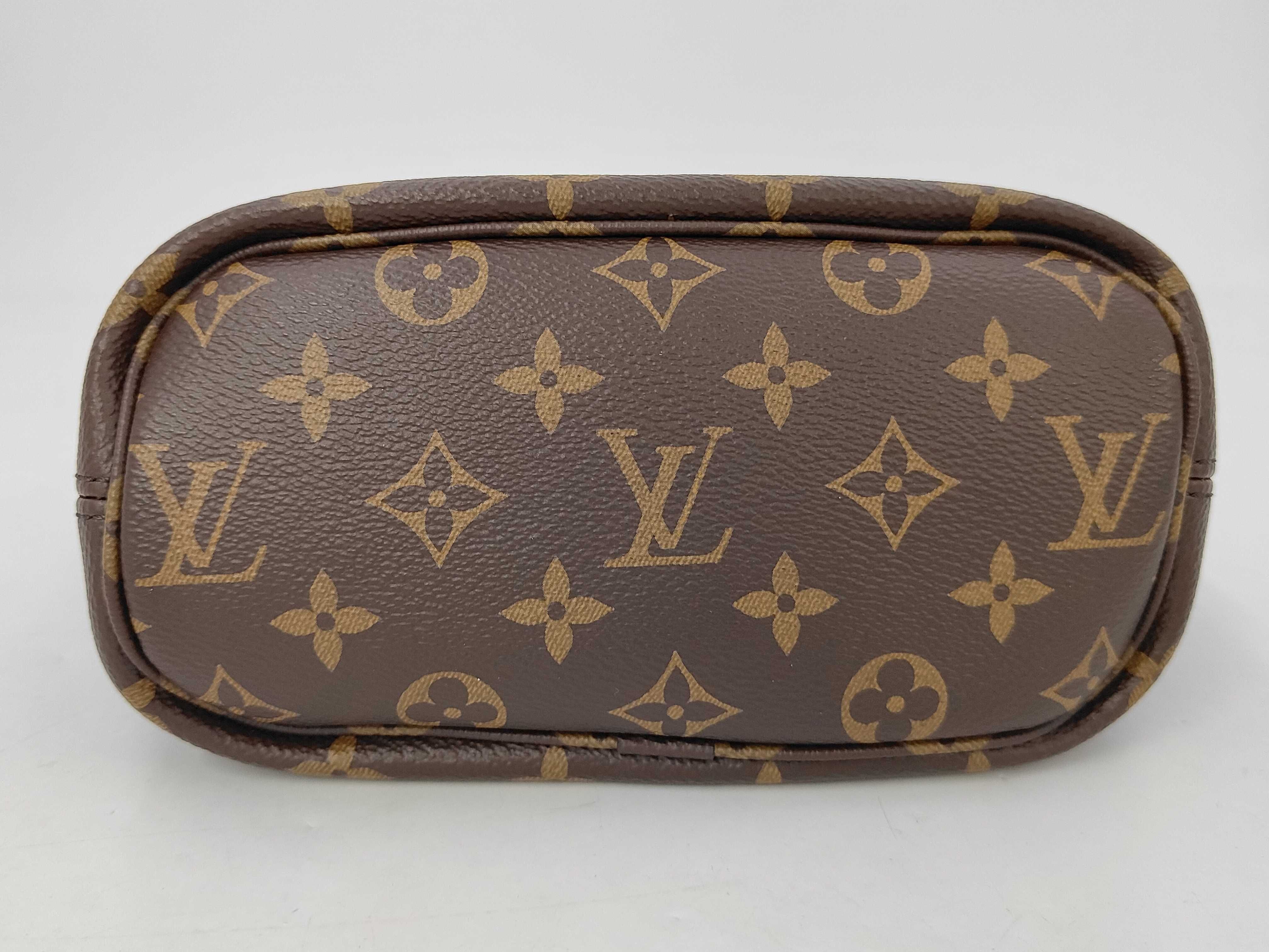 Neverfull Inside Out BB Monogram 2-Way Handbag — view 4