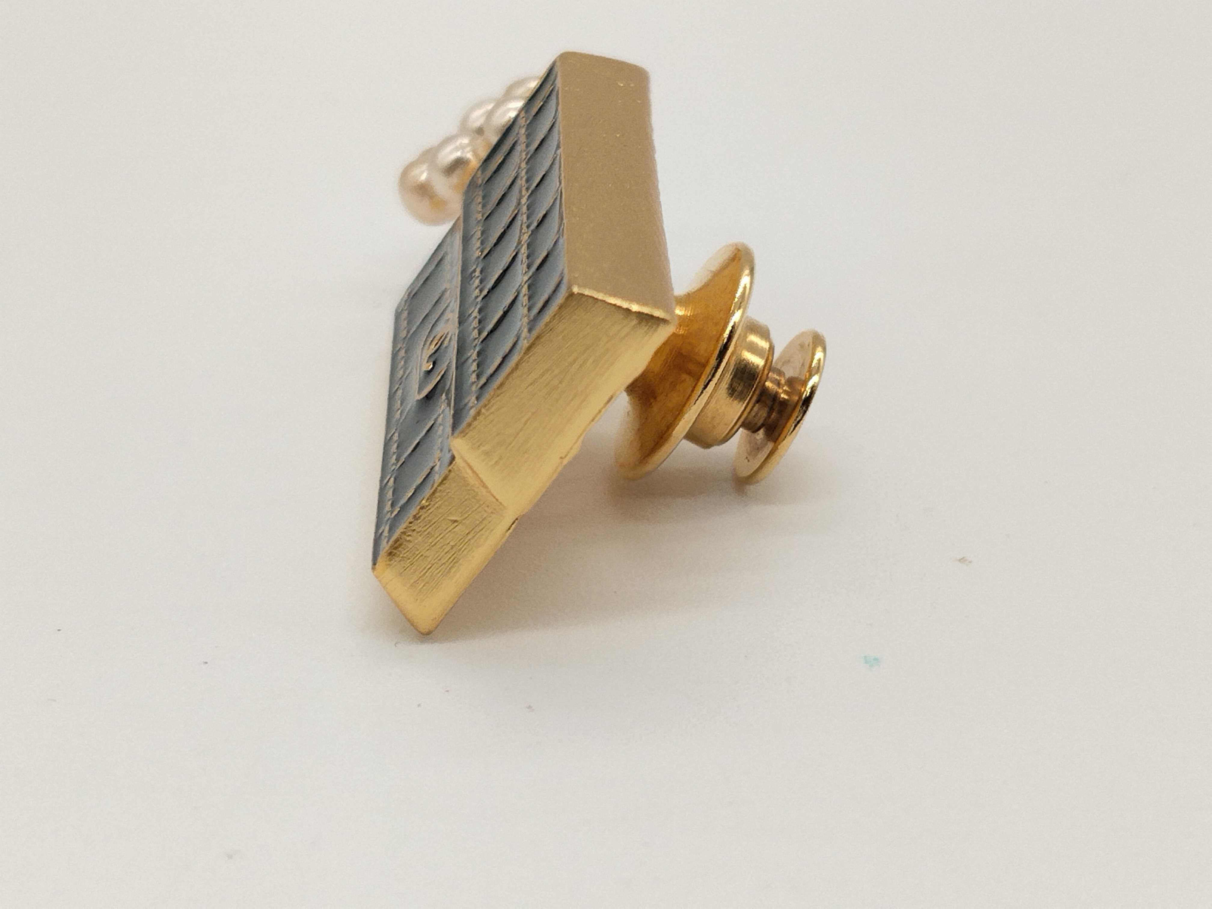 02A Pin Brooch for Bag (Large) — view 2