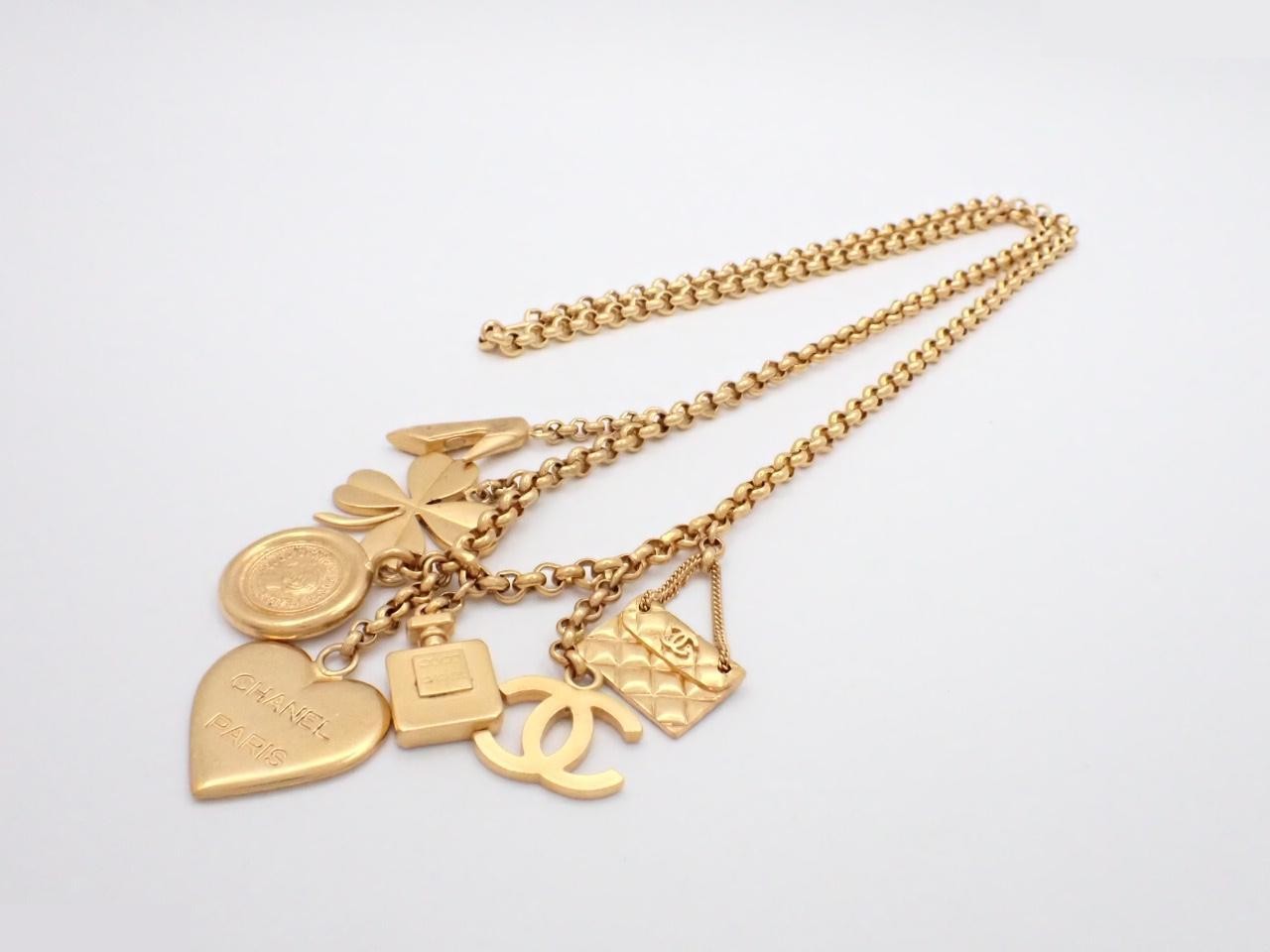 Gold necklace, with markings, 96P — view 3
