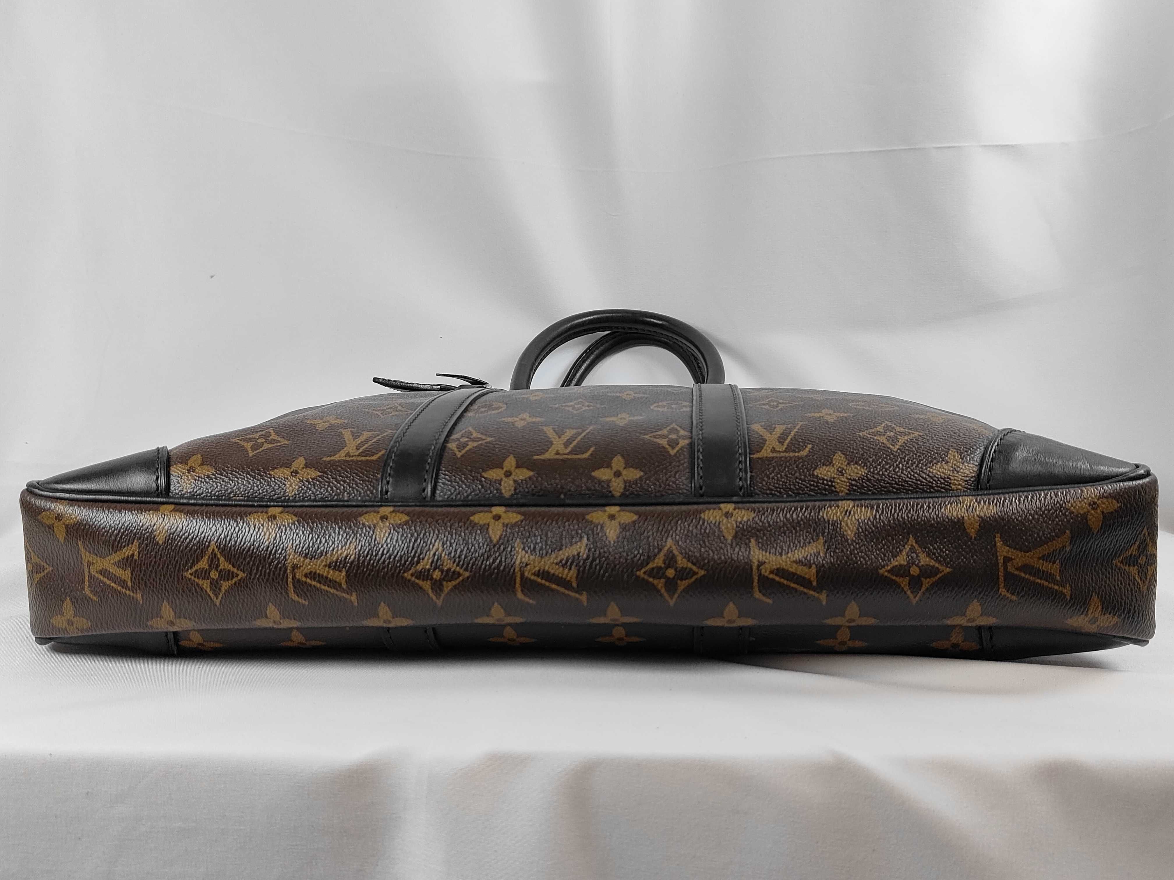 Monogram Portedocuments Voyage Business Bag — view 7