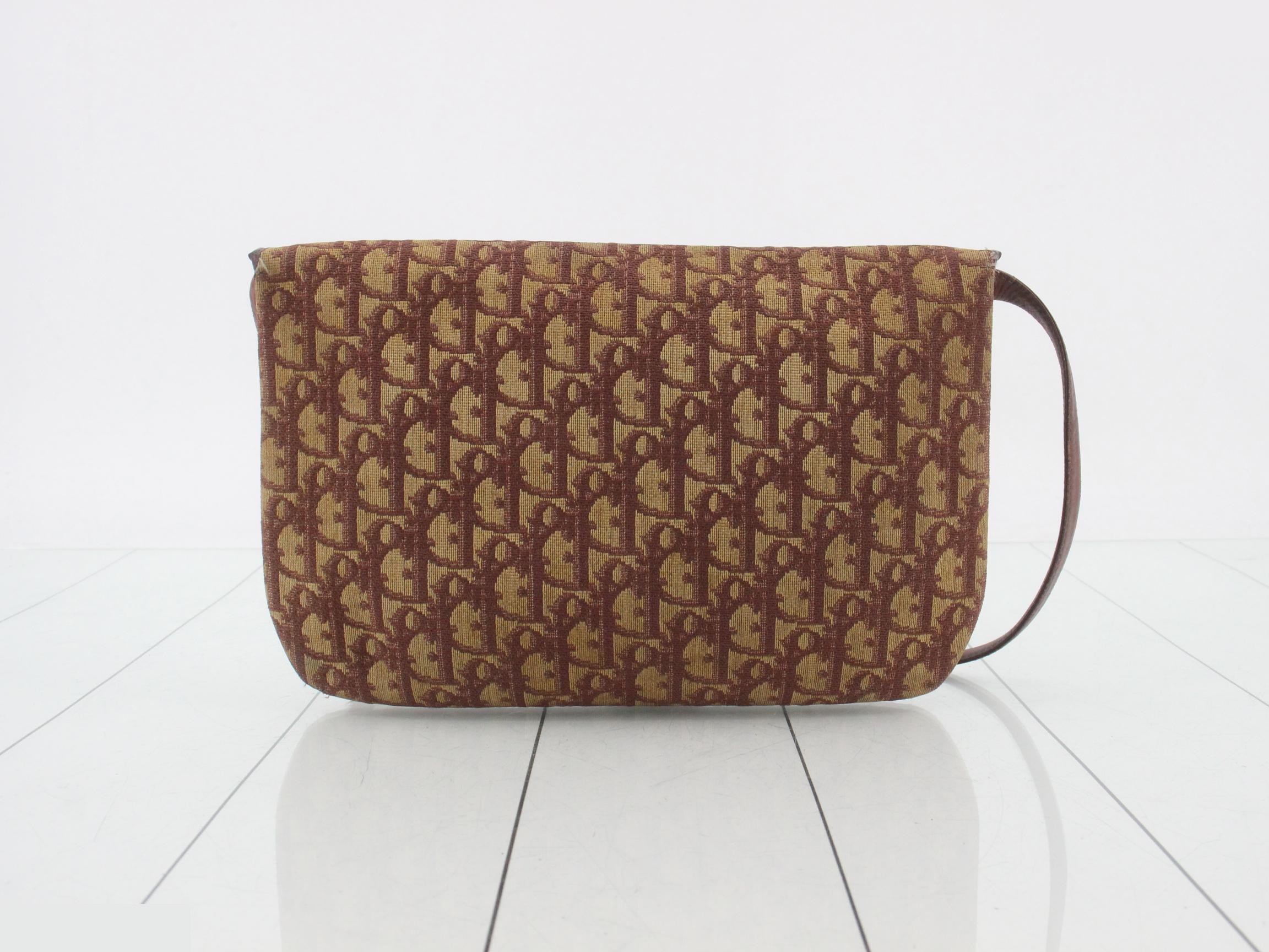 Trotter Vintage Shoulder Bag — view 2