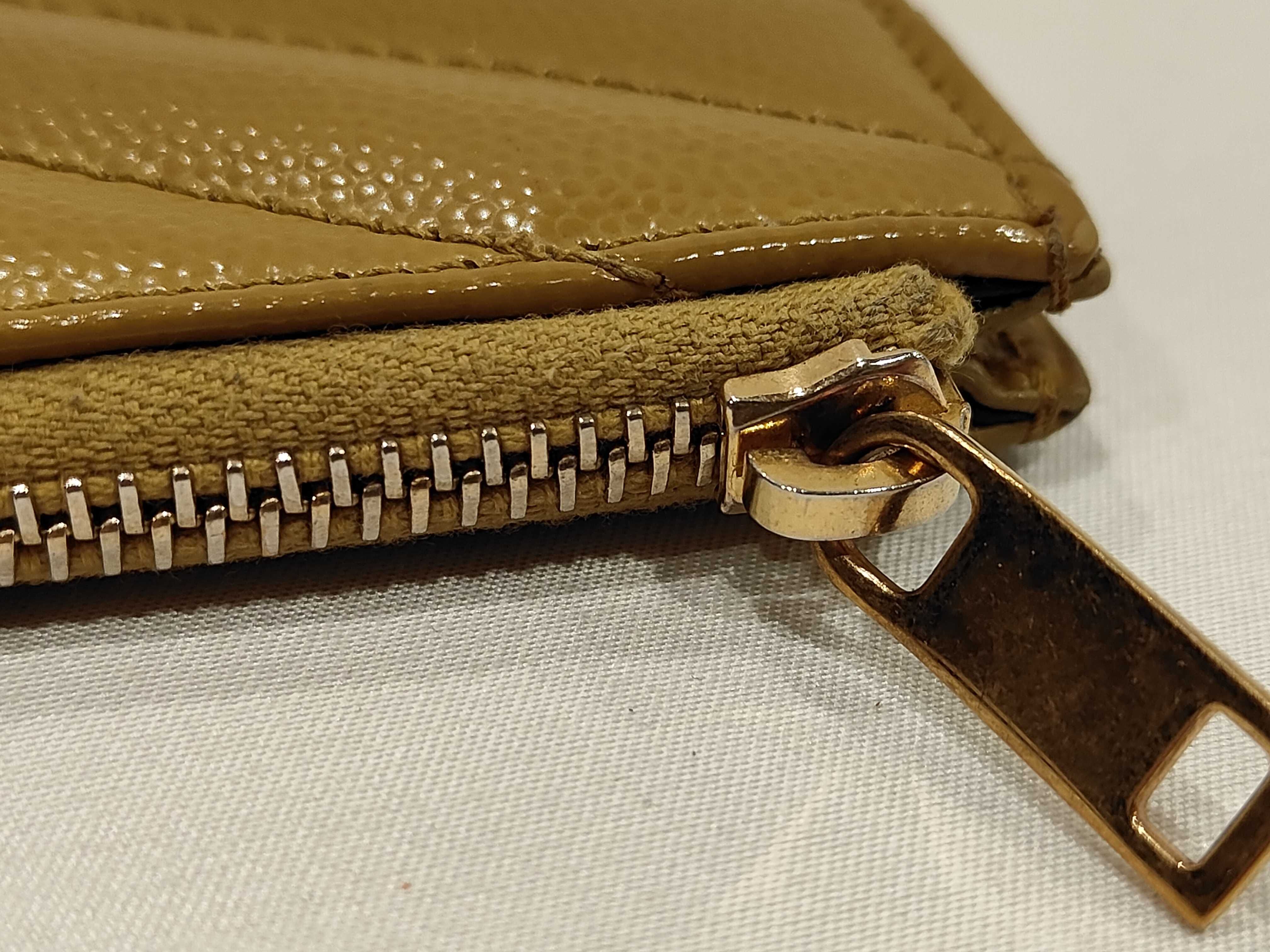 Logo Leather Fragment Case Coin Purse — view 6