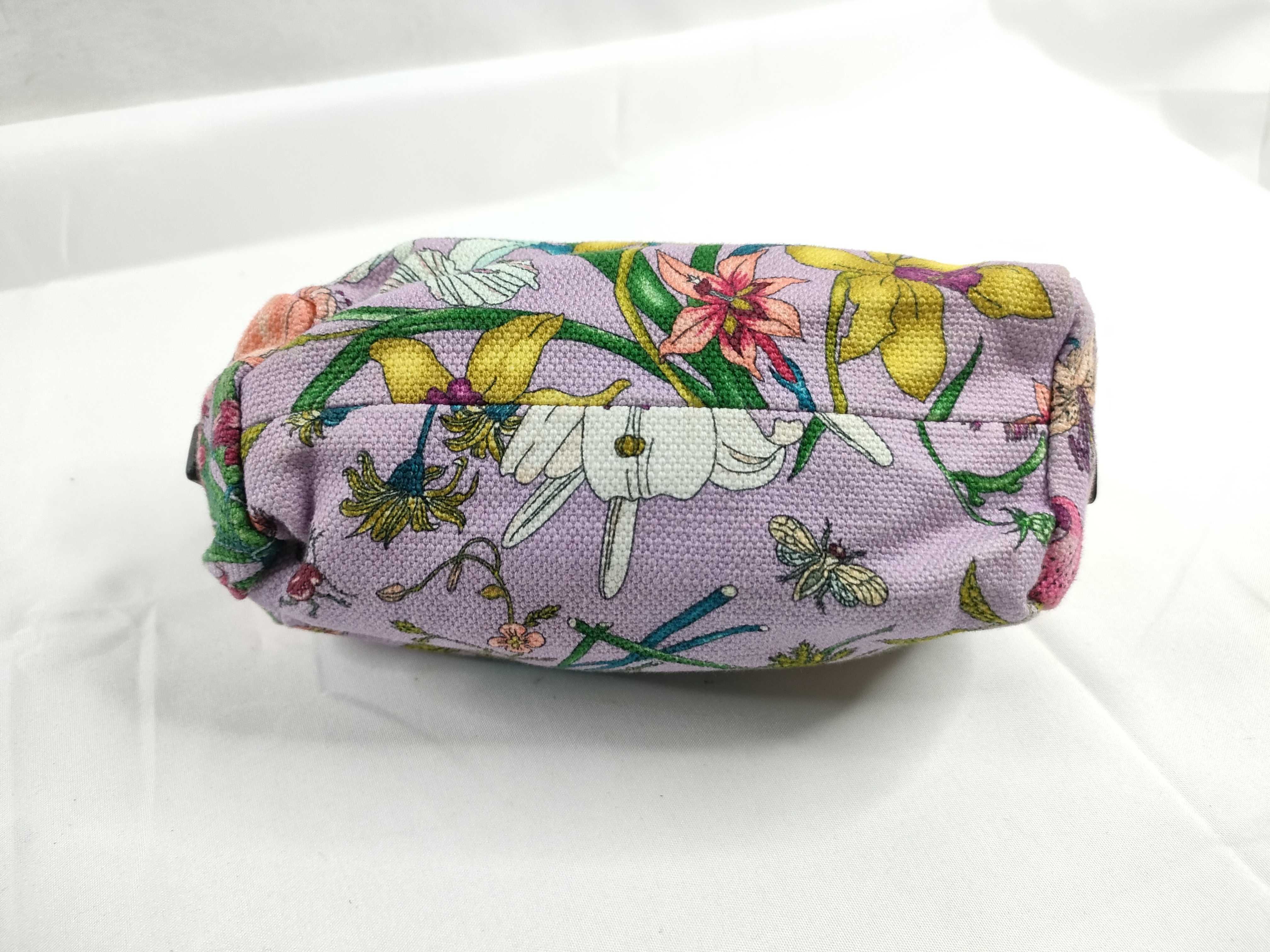 pouch — view 4