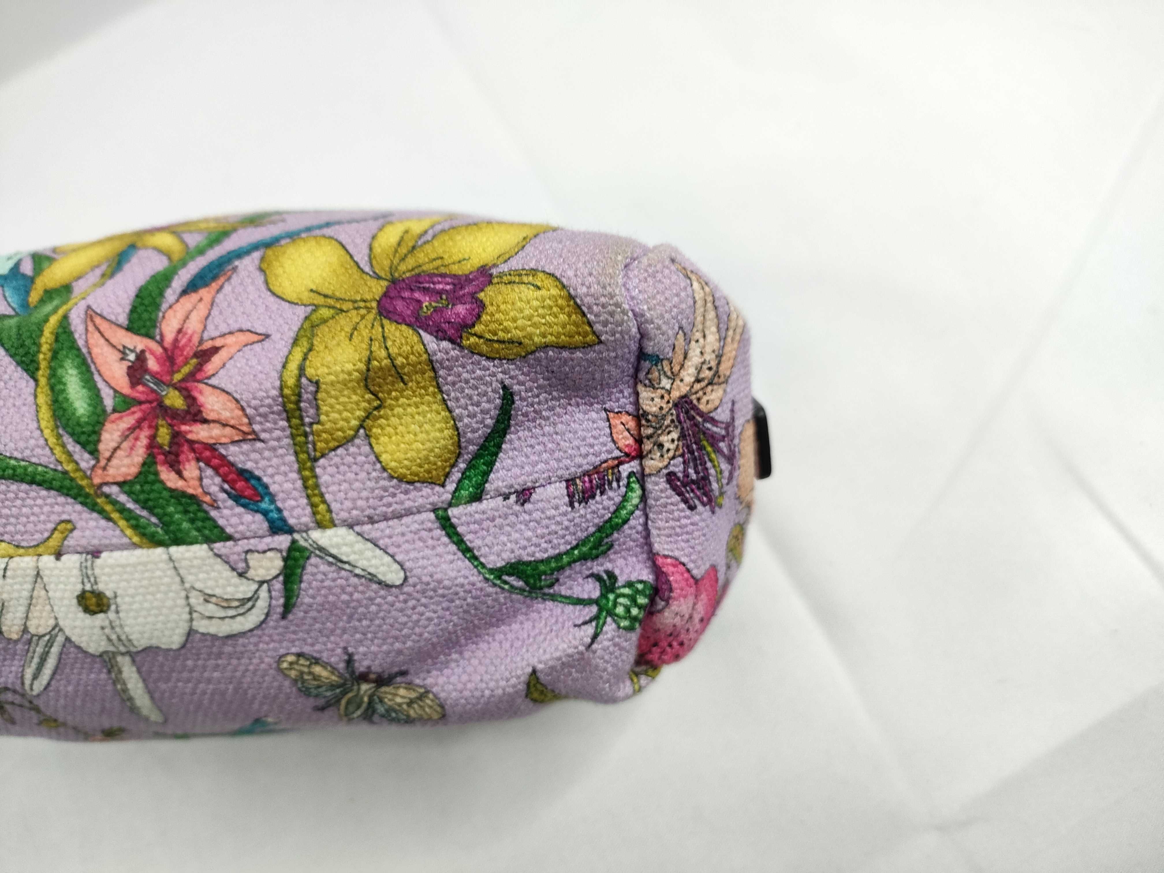 pouch — view 5