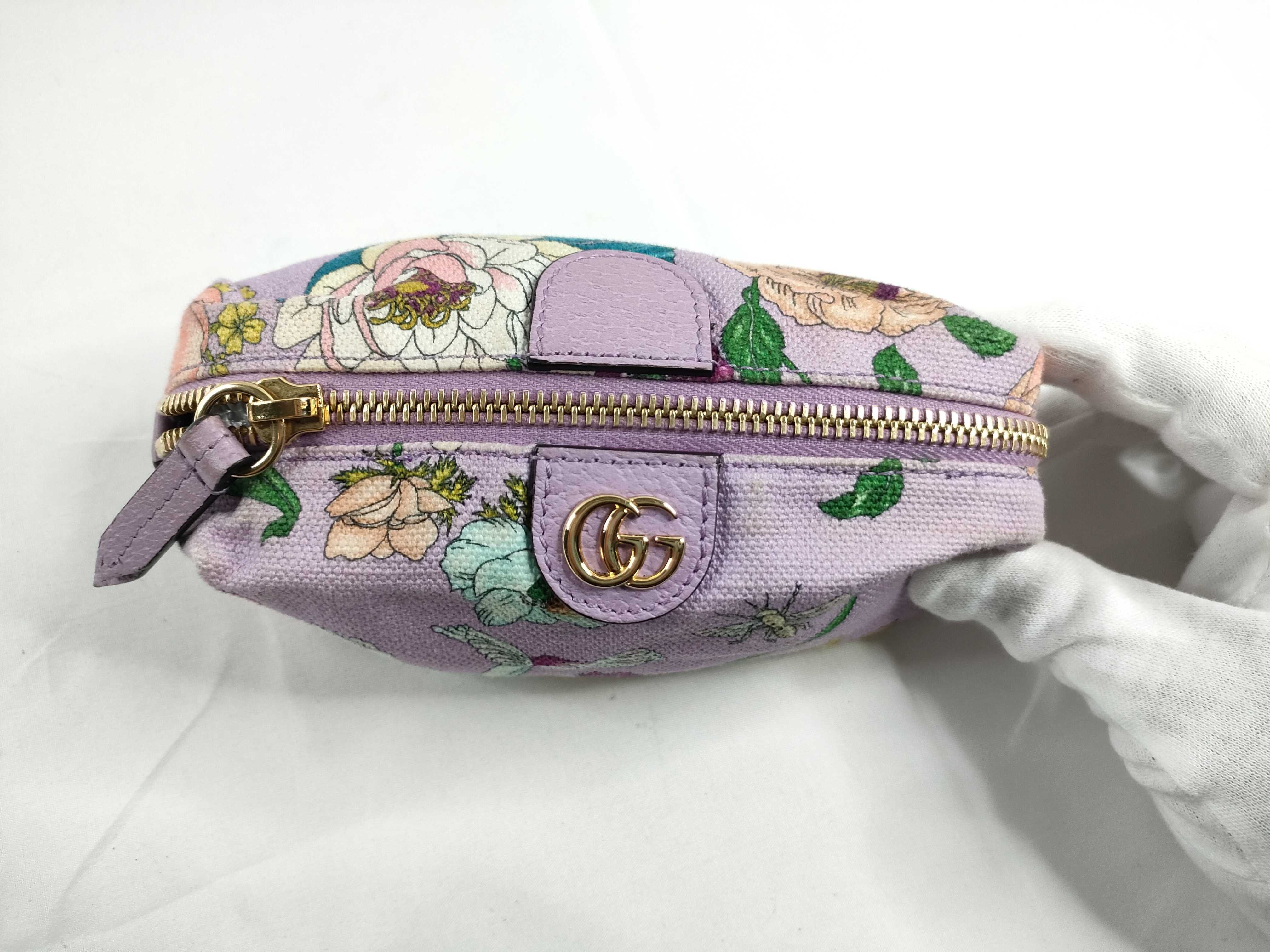 pouch — view 6