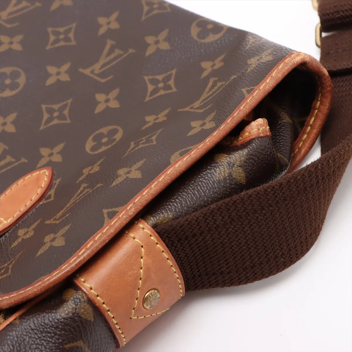 Monogram Congo MM M40116 DU2047 Brown — view 13