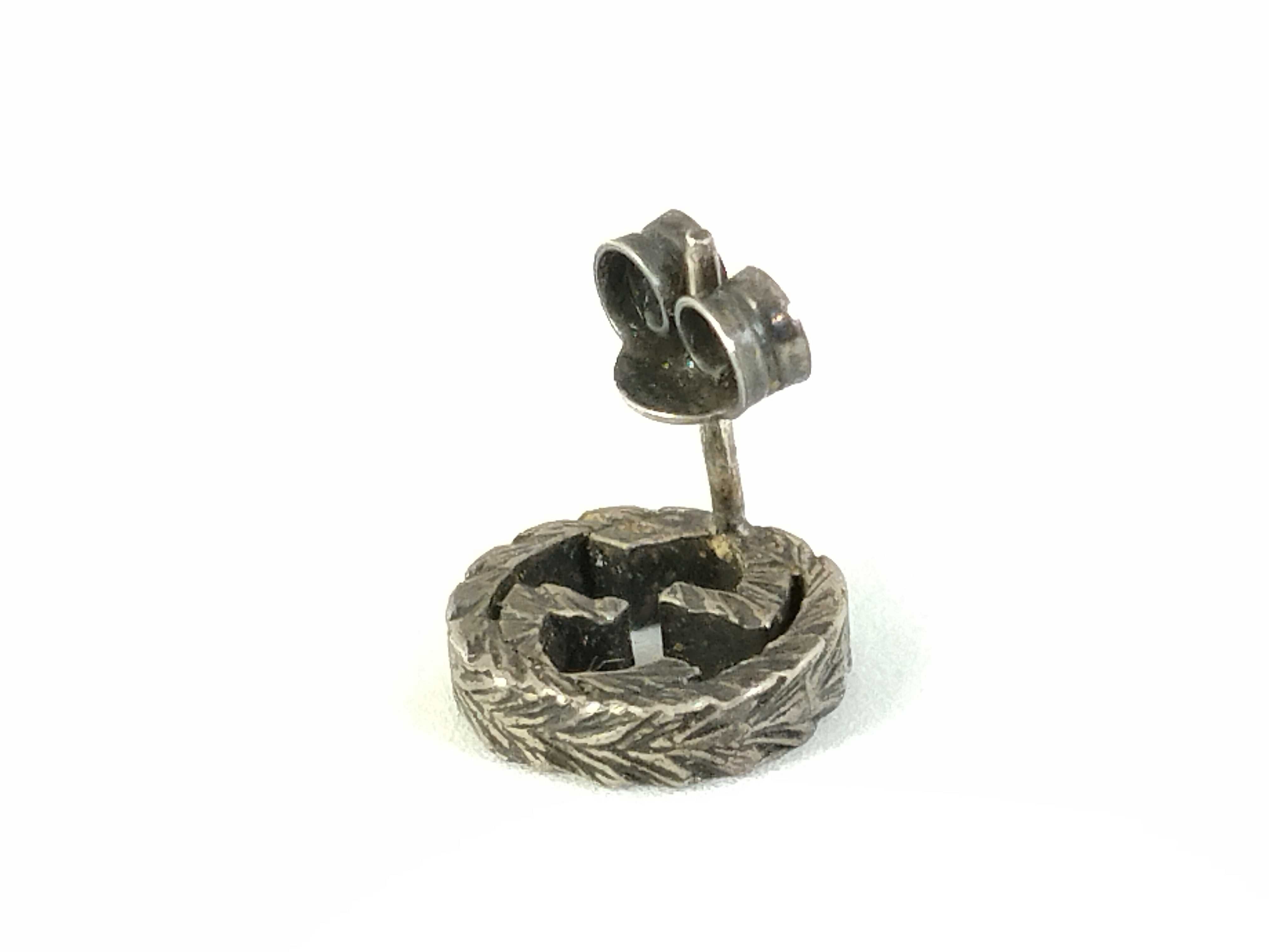 earring (single earring) — view 8