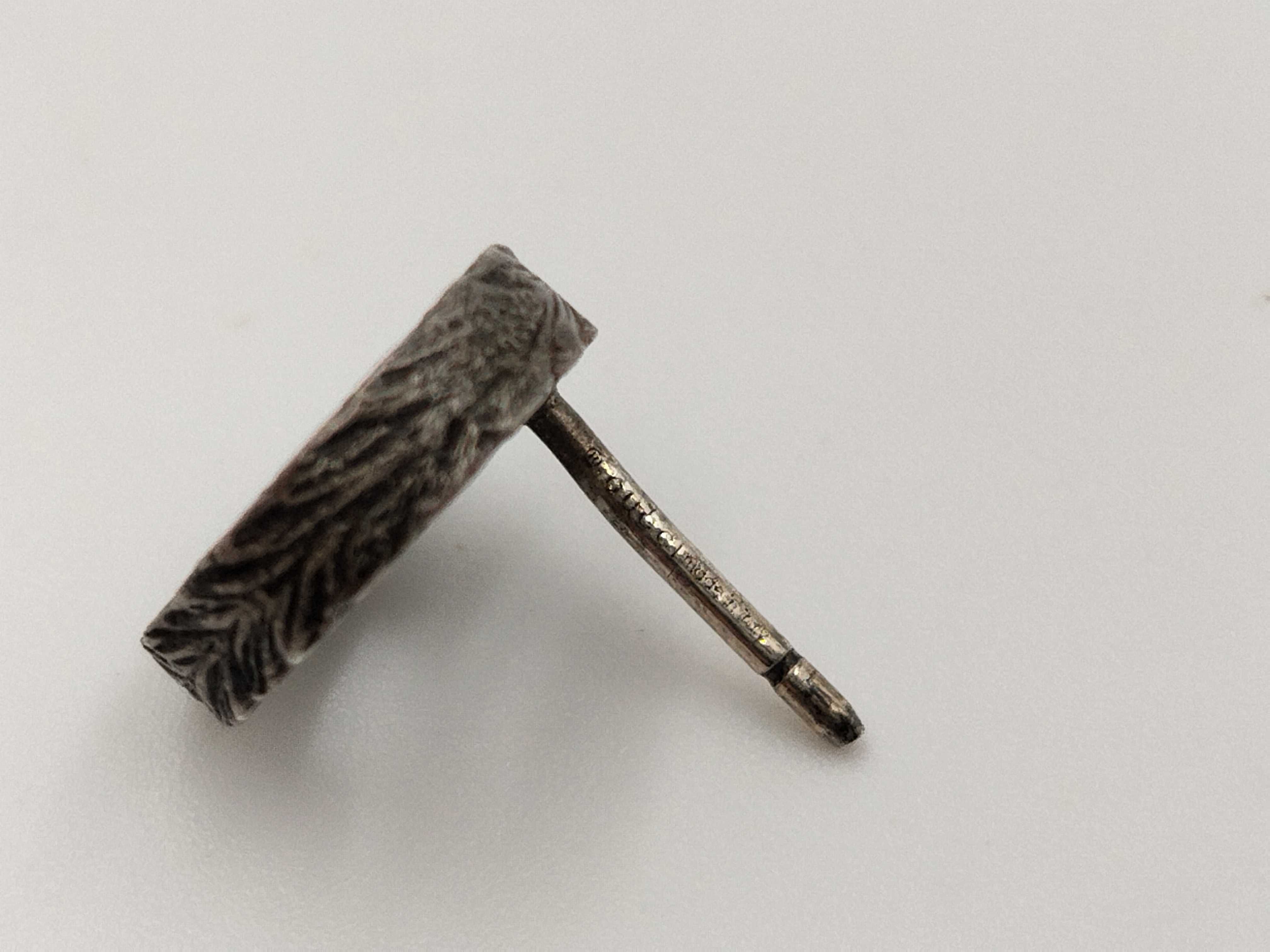 earring (single earring) — view 9