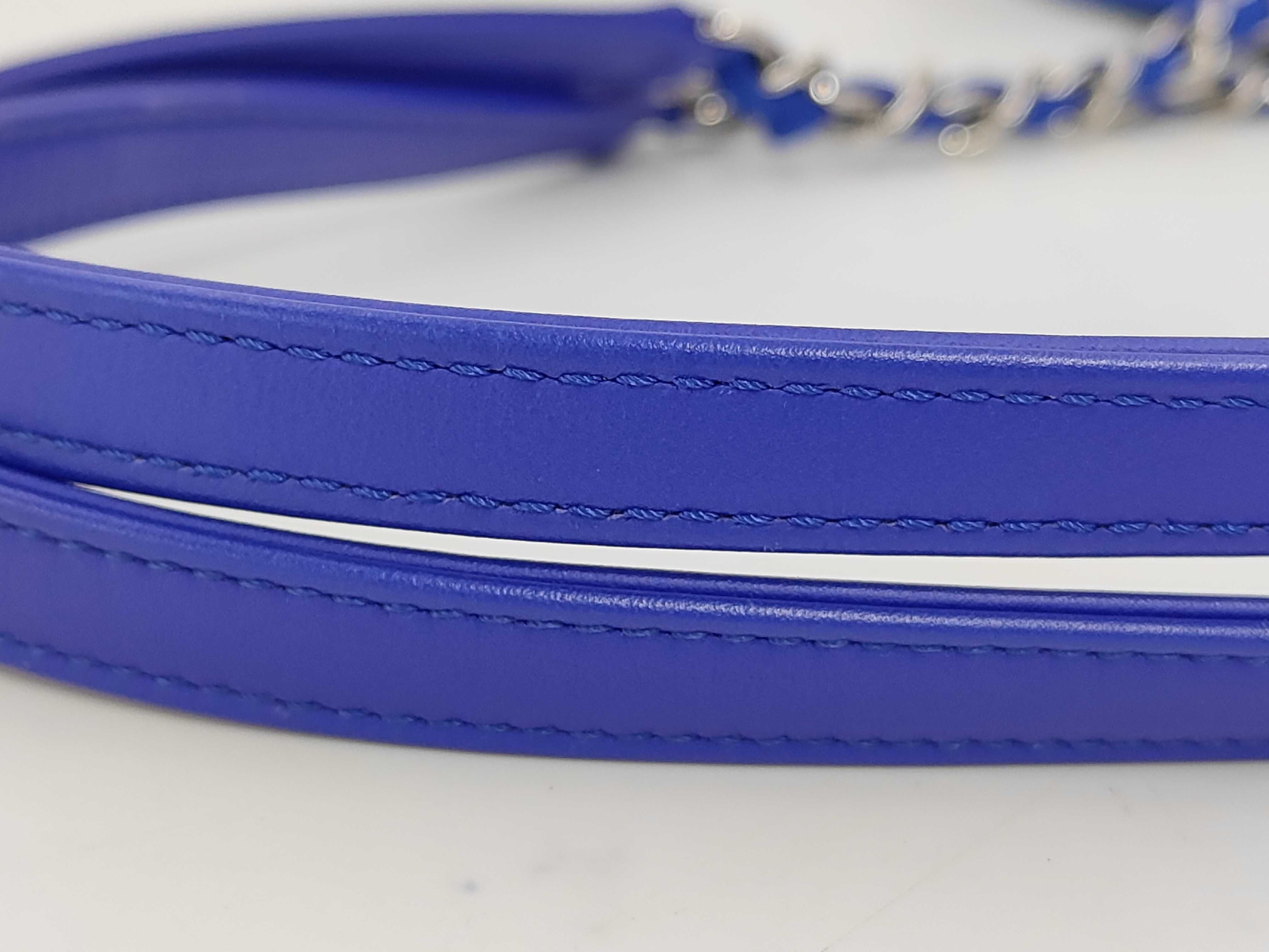 Deauville Tote MM, serial number 31, canvas, blue, silver tote bag — view 4