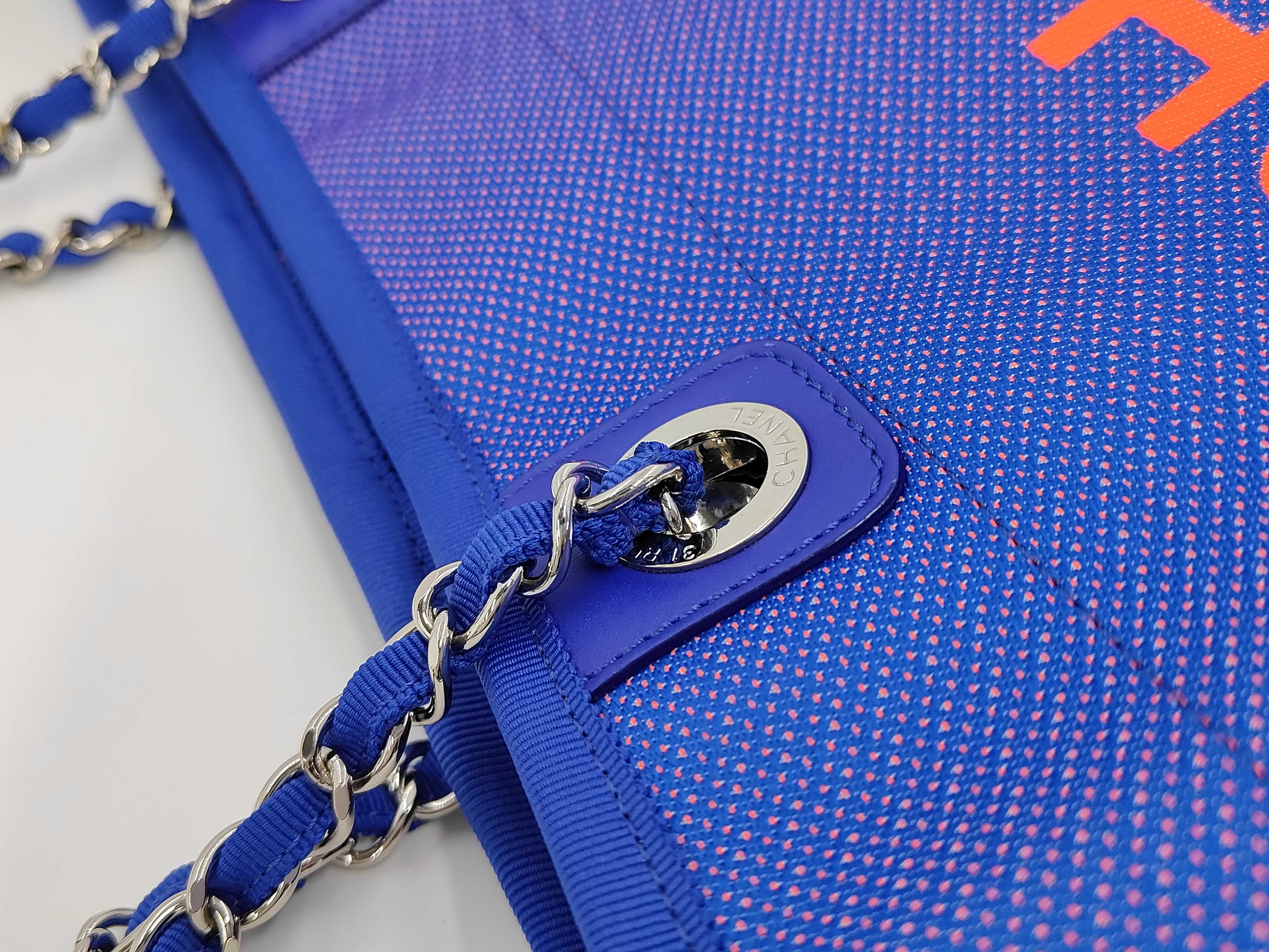Deauville Tote MM, serial number 31, canvas, blue, silver tote bag — view 5