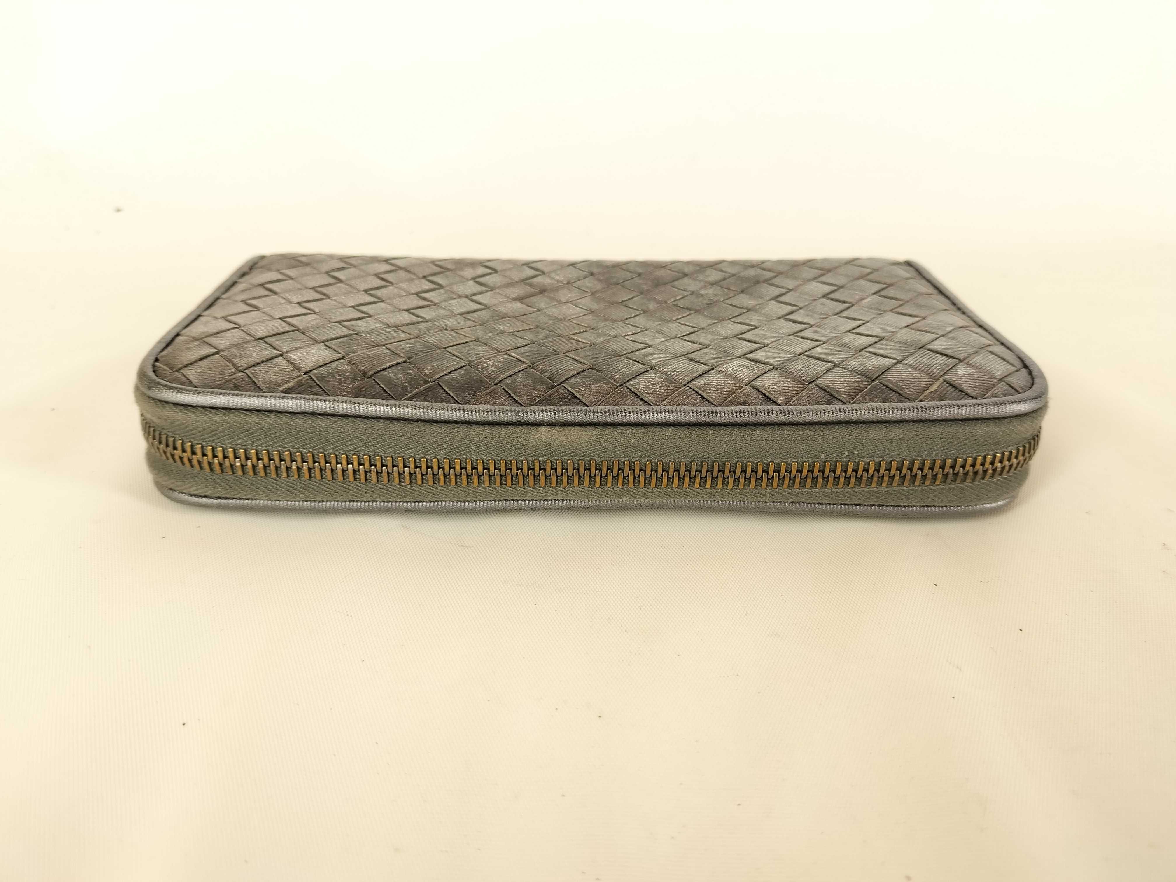 Intrecciato Round Zip Long Wallet — view 4