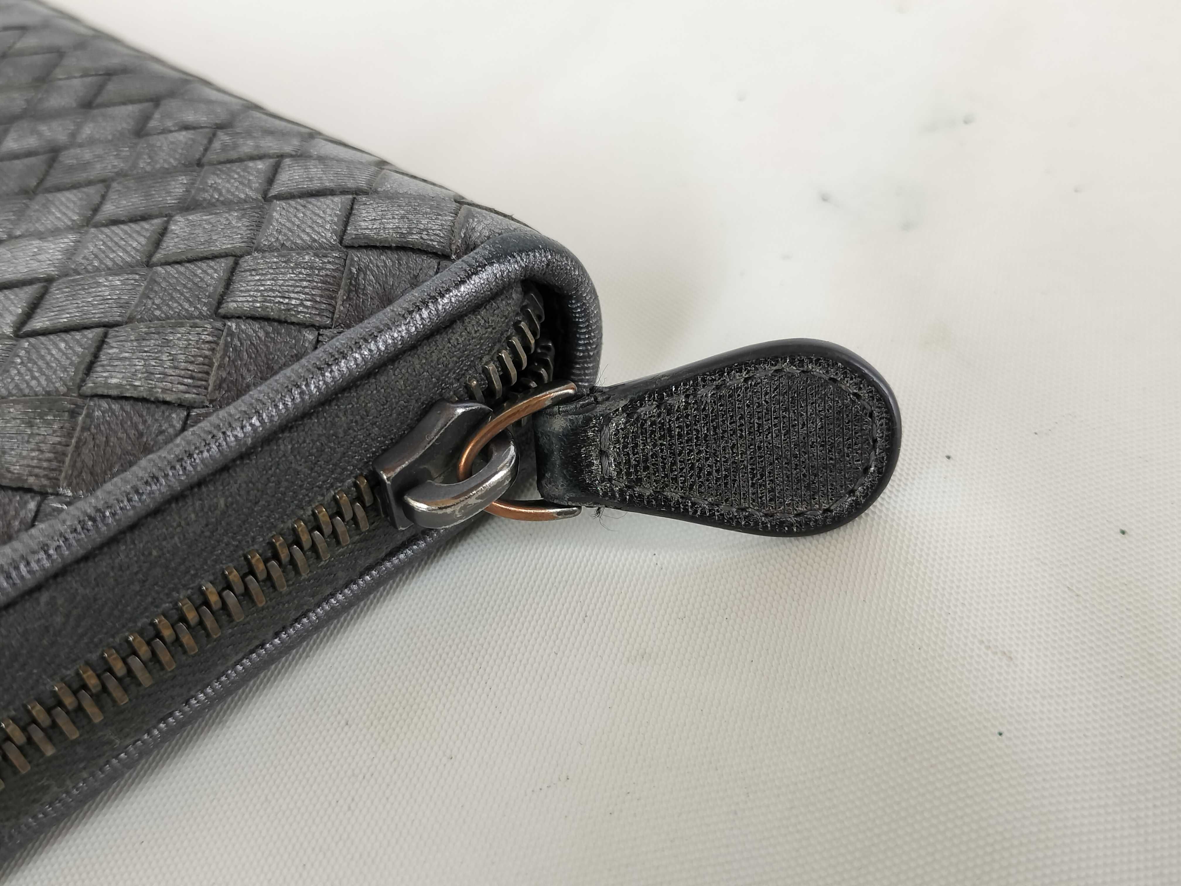 Intrecciato Round Zip Long Wallet — view 6