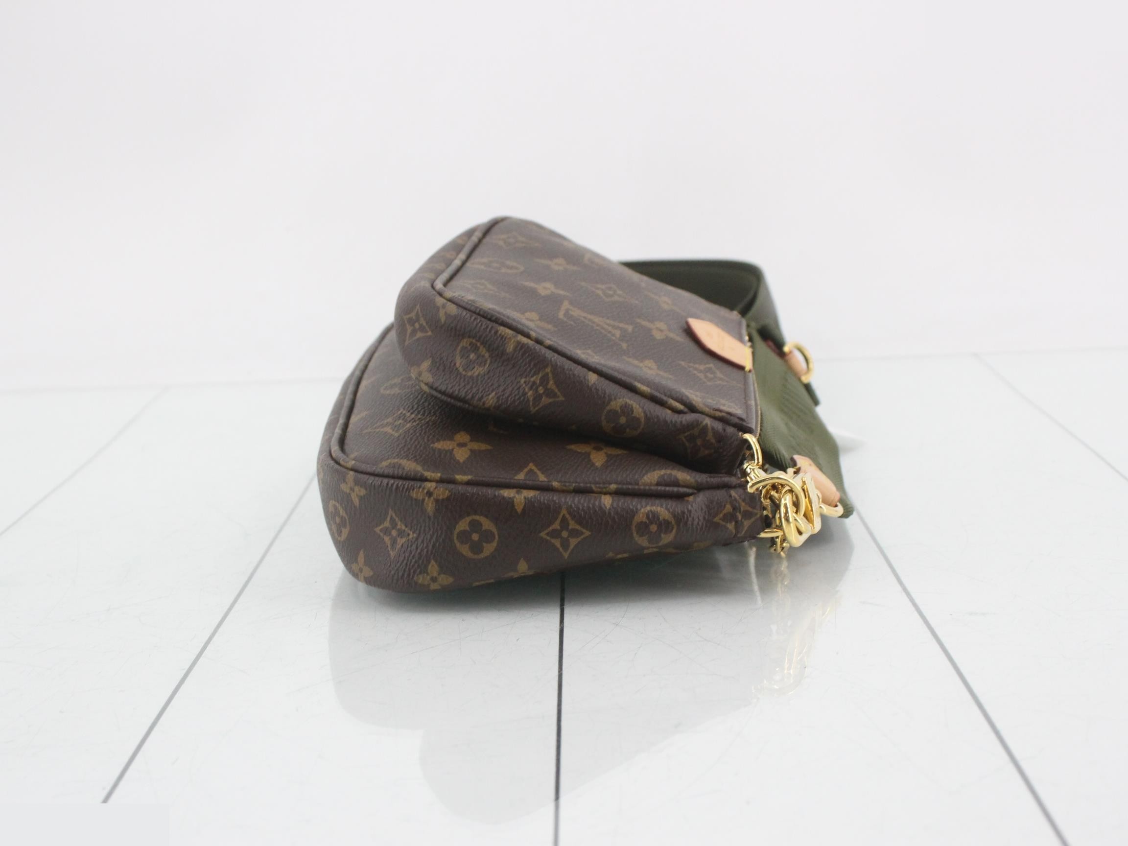 Multipochette Accessoires Khaki 2-Way Shoulder Bag — view 3