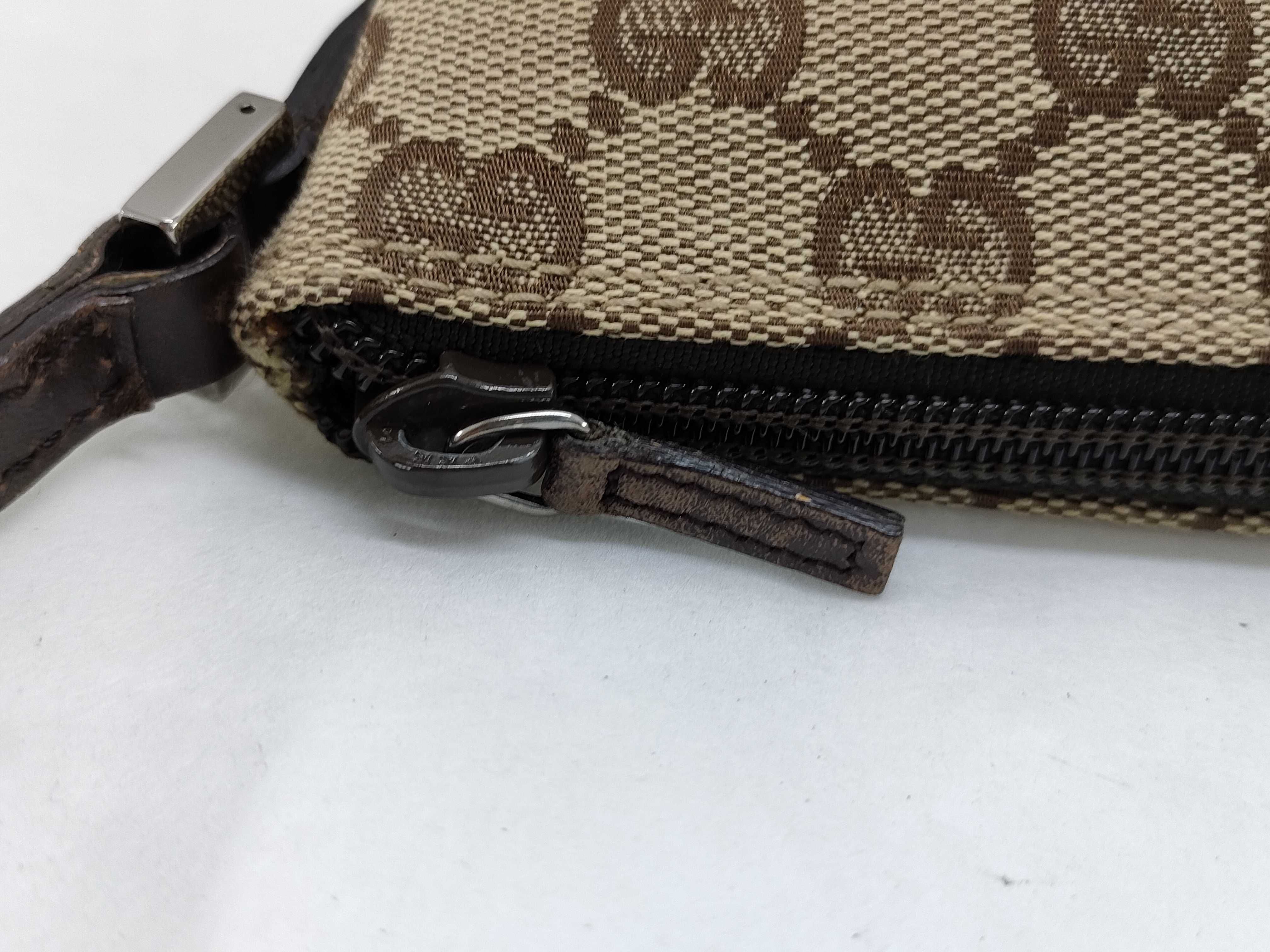 GG Canvas Accessory Pouch Handbag — view 12