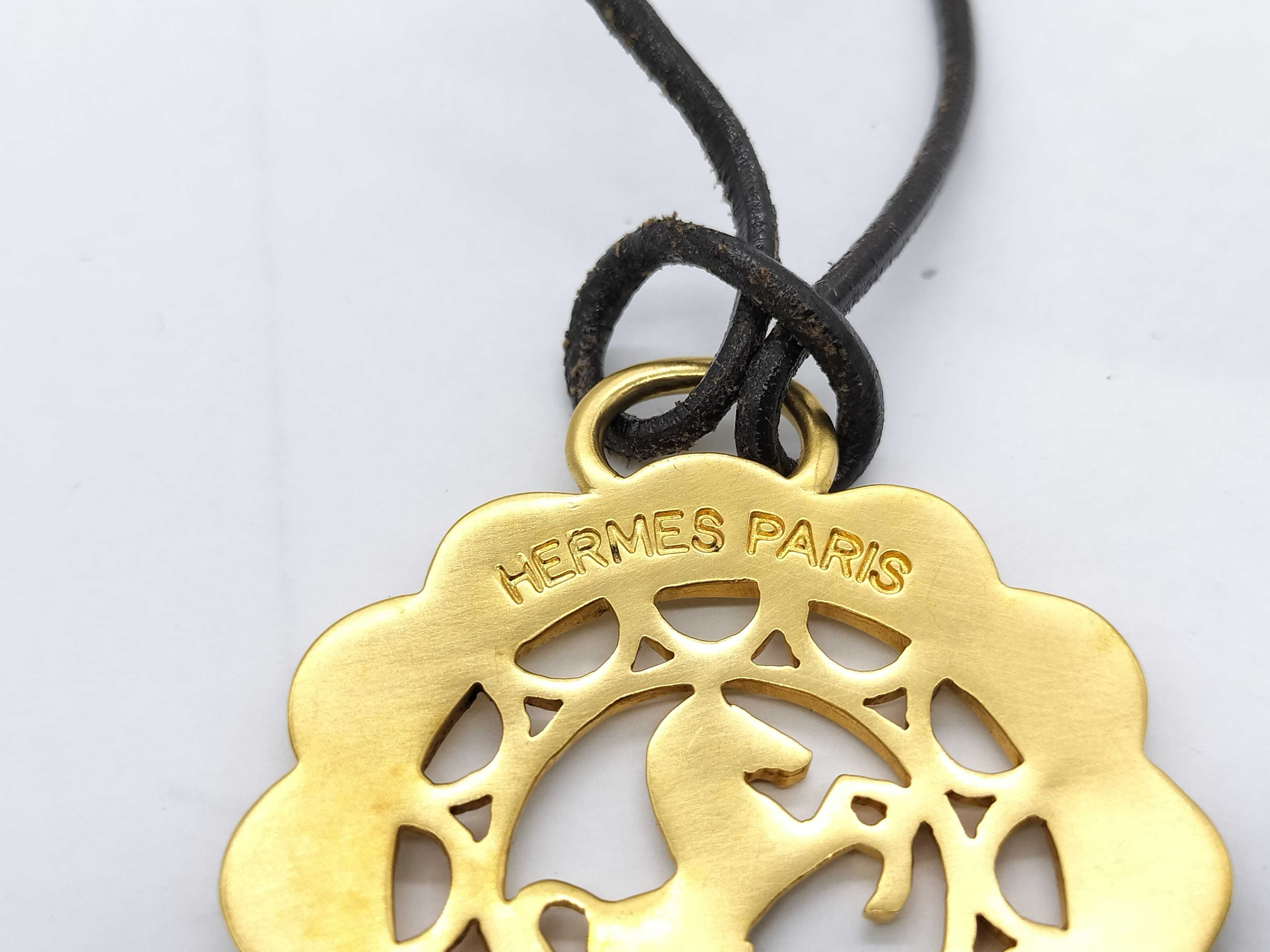 BIJOUTERIE FANTAISIE Horse Pendant Charm Necklace — view 4