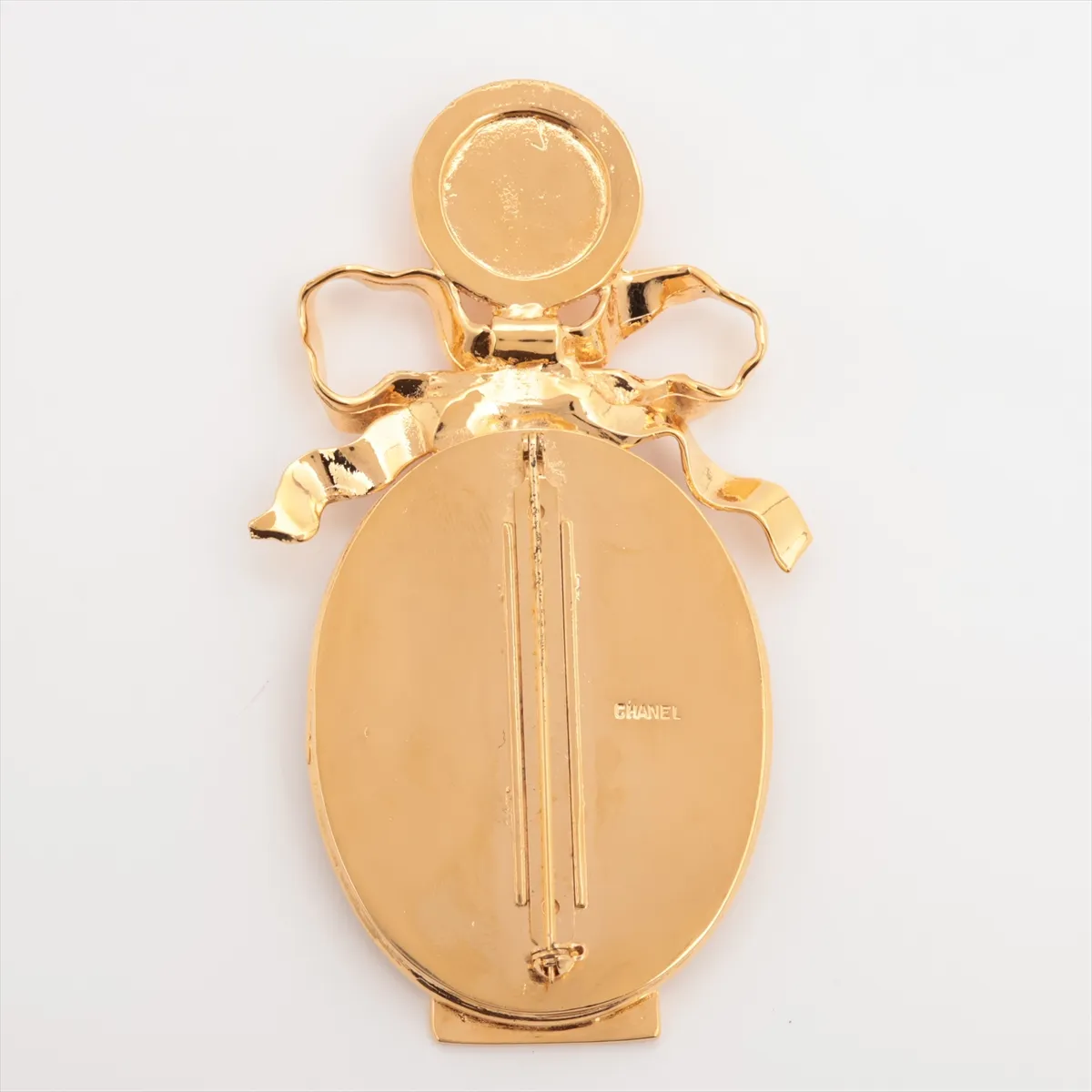 Coco Mark Ribbon Brooch, GP Gold, — view 2