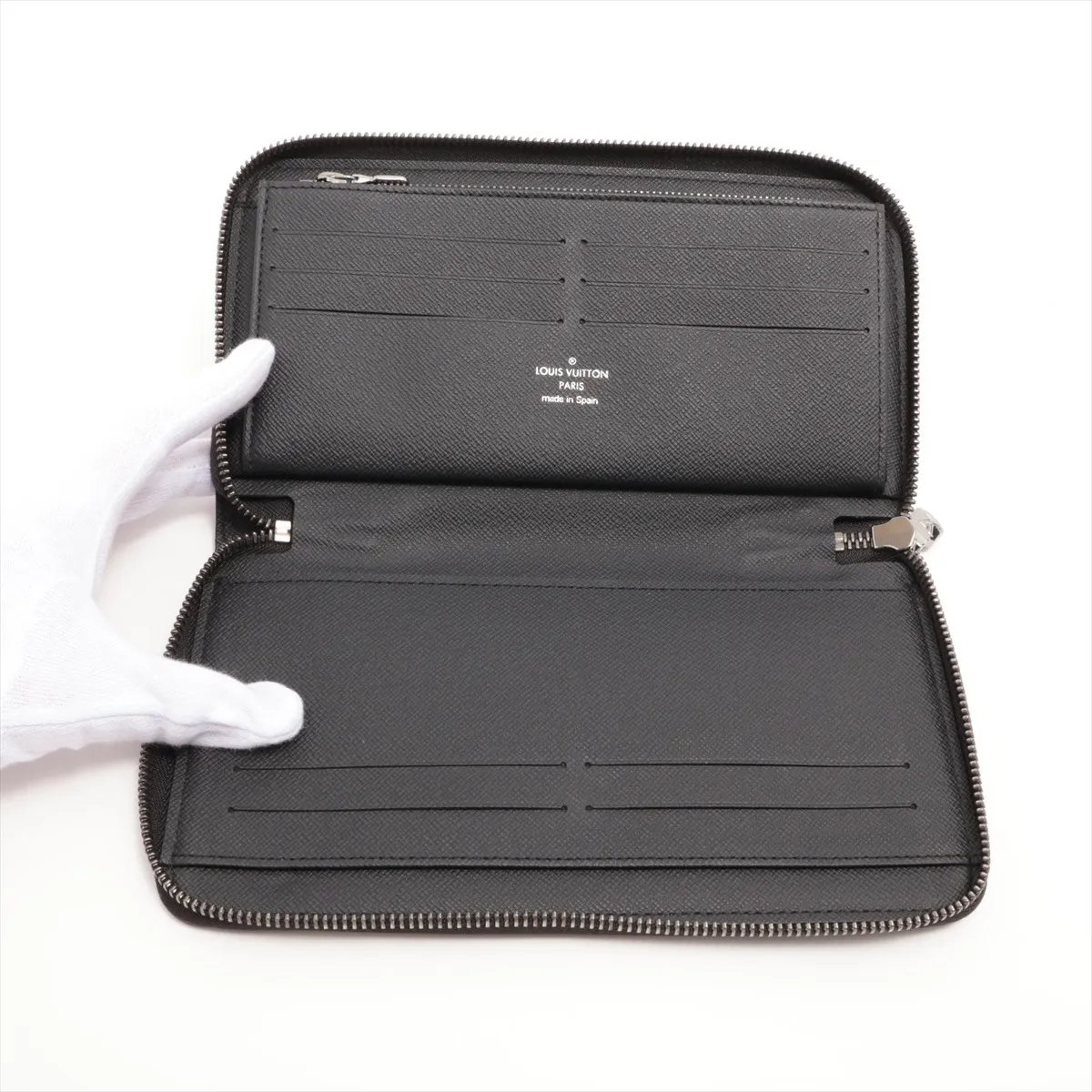 Monogram Eclipse Zippy Organizer M82081 Black Round Zip Wallet RFID Reactive — view 3