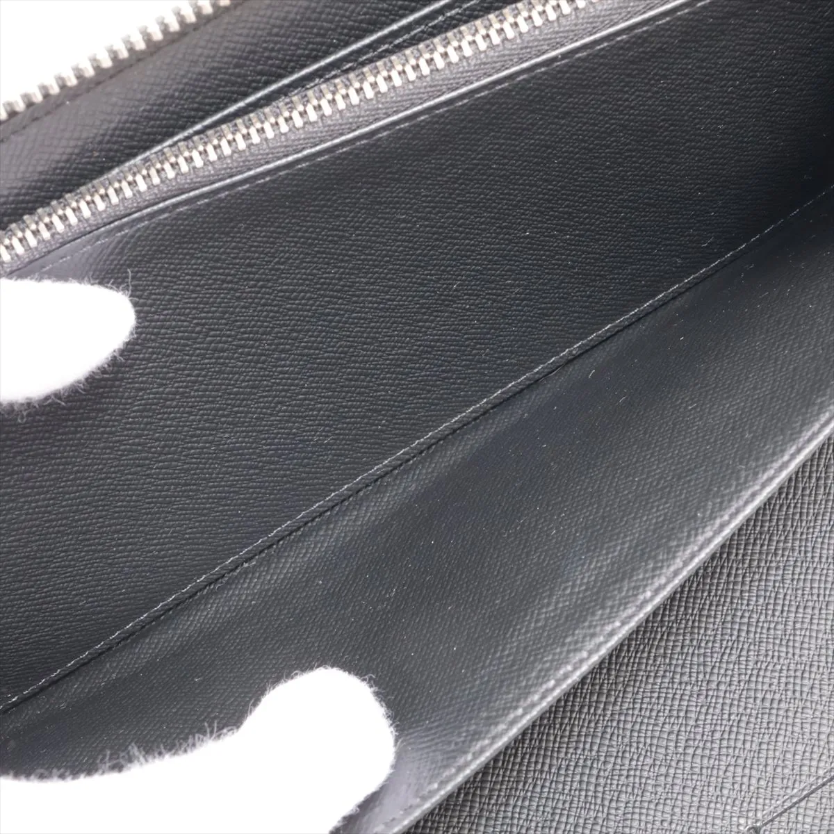 Monogram Eclipse Zippy Organizer M82081 Black Round Zip Wallet RFID Reactive — view 7