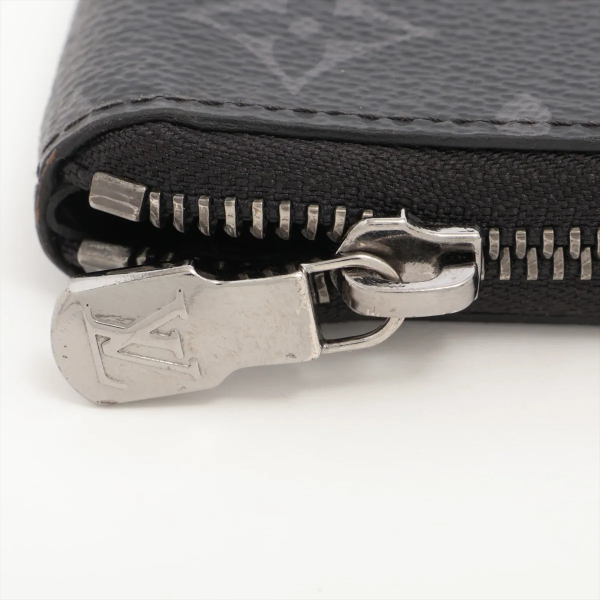 Monogram Eclipse Zippy Wallet Vertical M62295 Noir Round Zip Wallet (RFID detected) — view 10