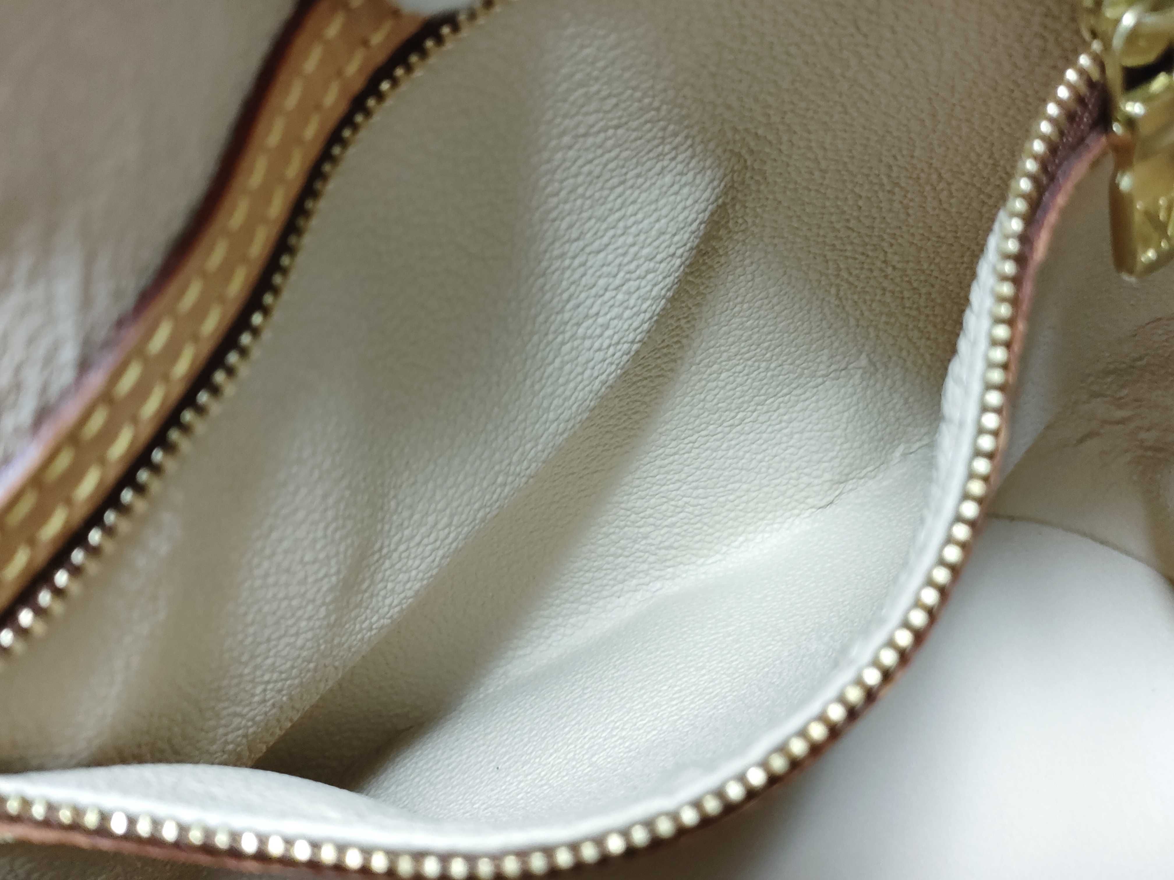 Monogram LV Monogram Bucket PM Tote Bag — view 11