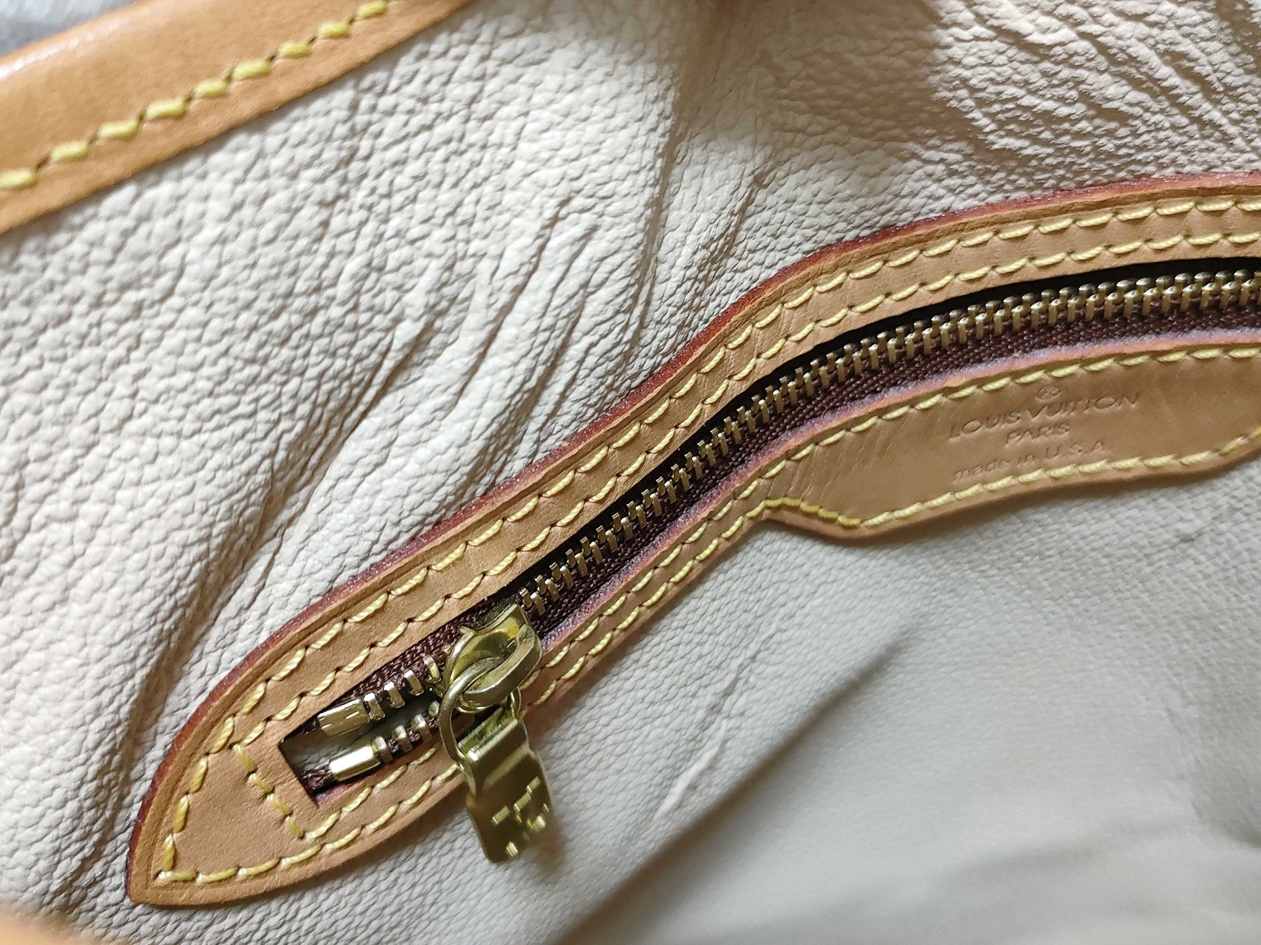 Monogram LV Monogram Bucket PM Tote Bag — view 9