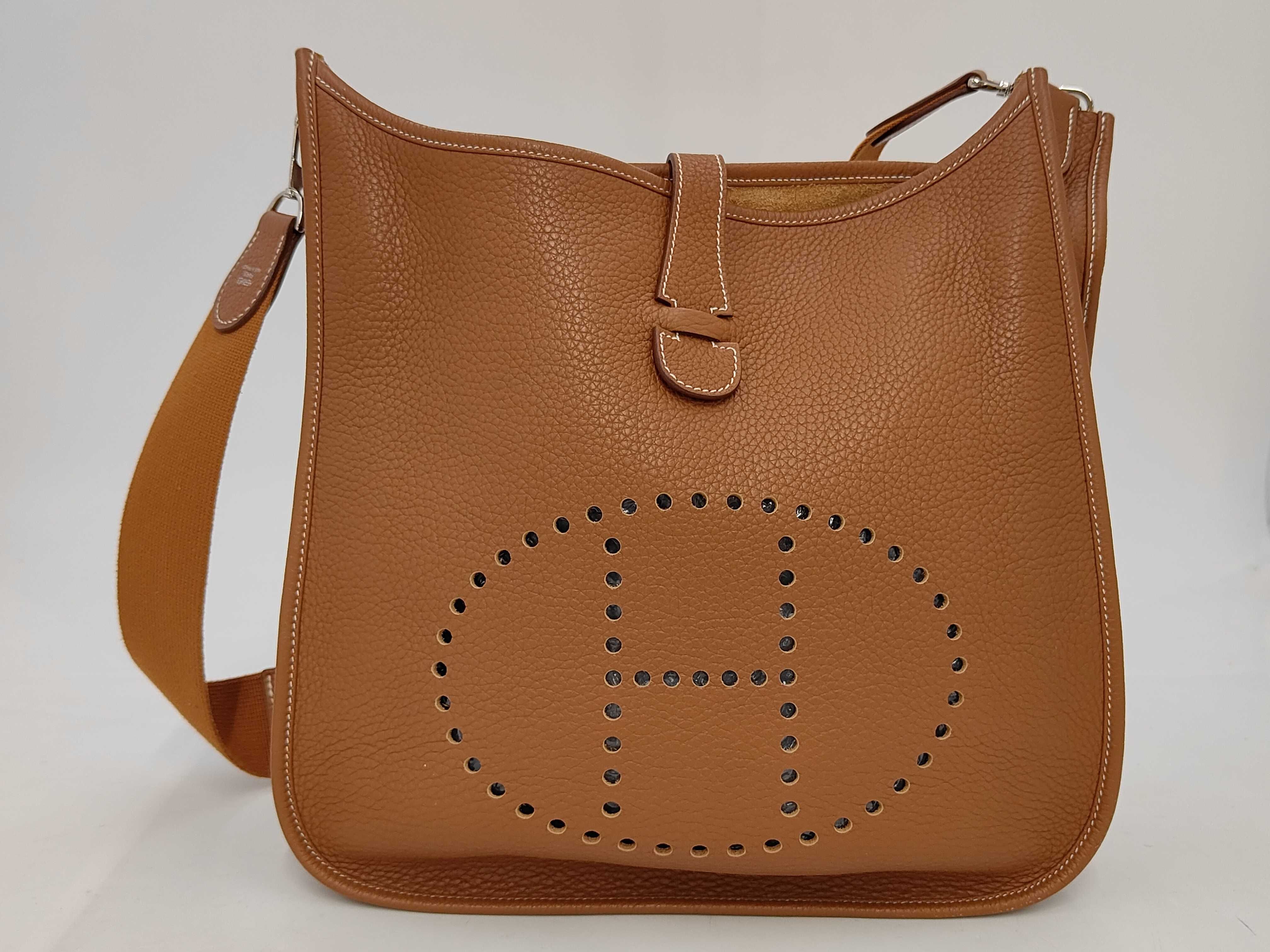 Evelyne 3 GM N Taurillon Clemence Leather Shoulder Bag with Silver Hardware