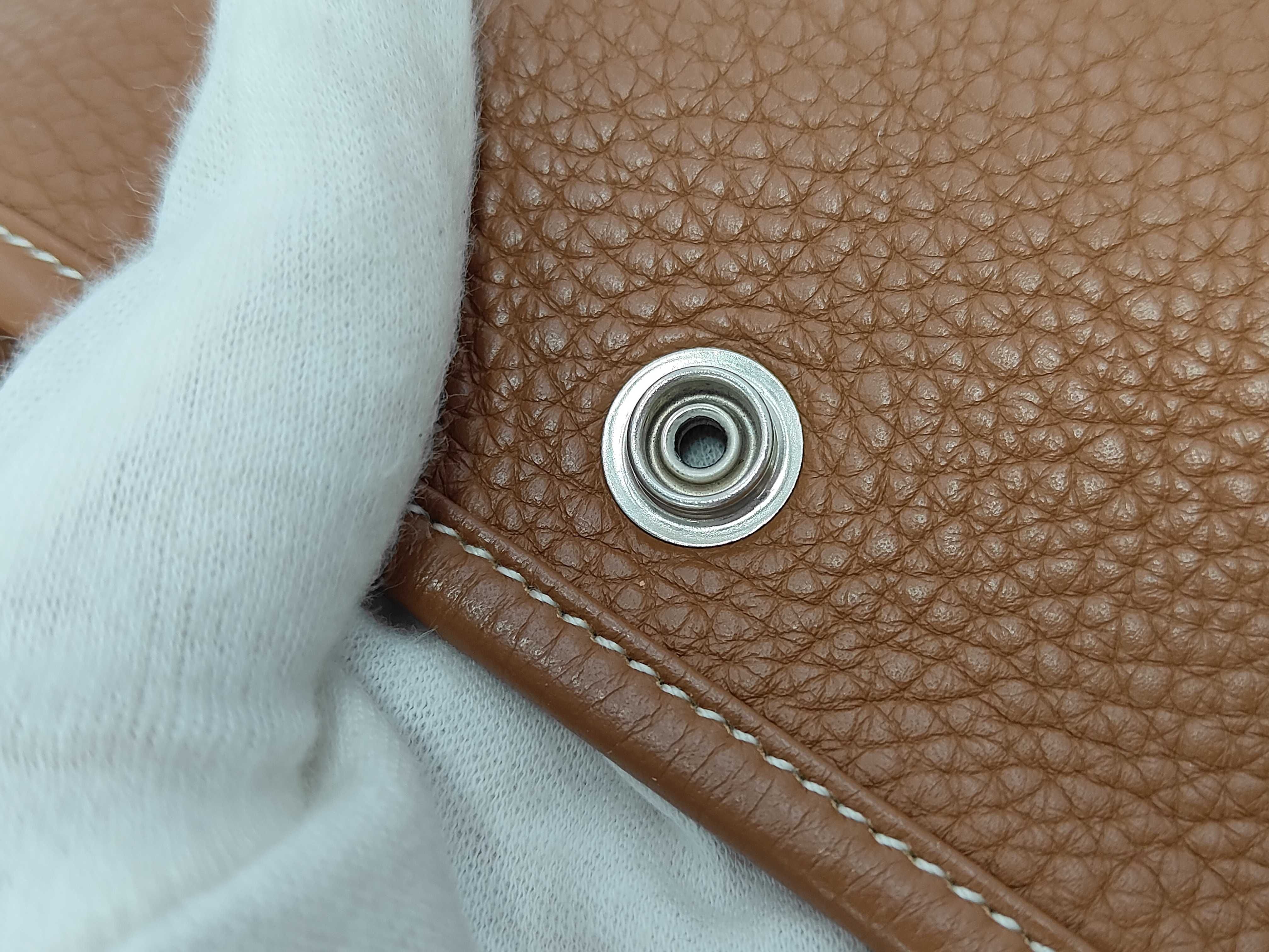 Evelyne 3 GM N Taurillon Clemence Leather Shoulder Bag with Silver Hardware — view 12