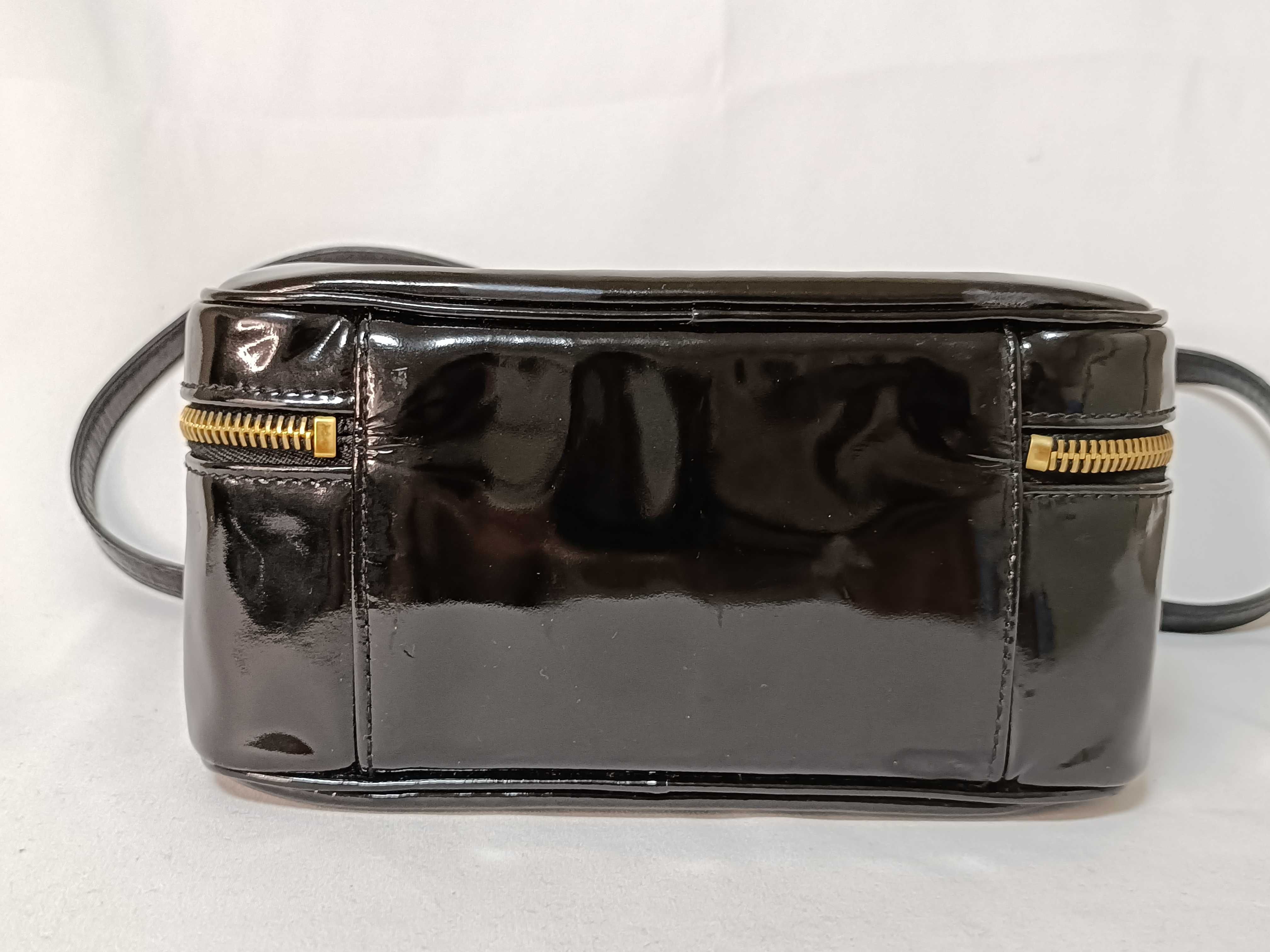 Enamel Vanity Bag, 2-way, Black, with Seal/Guarantee Card. — view 11